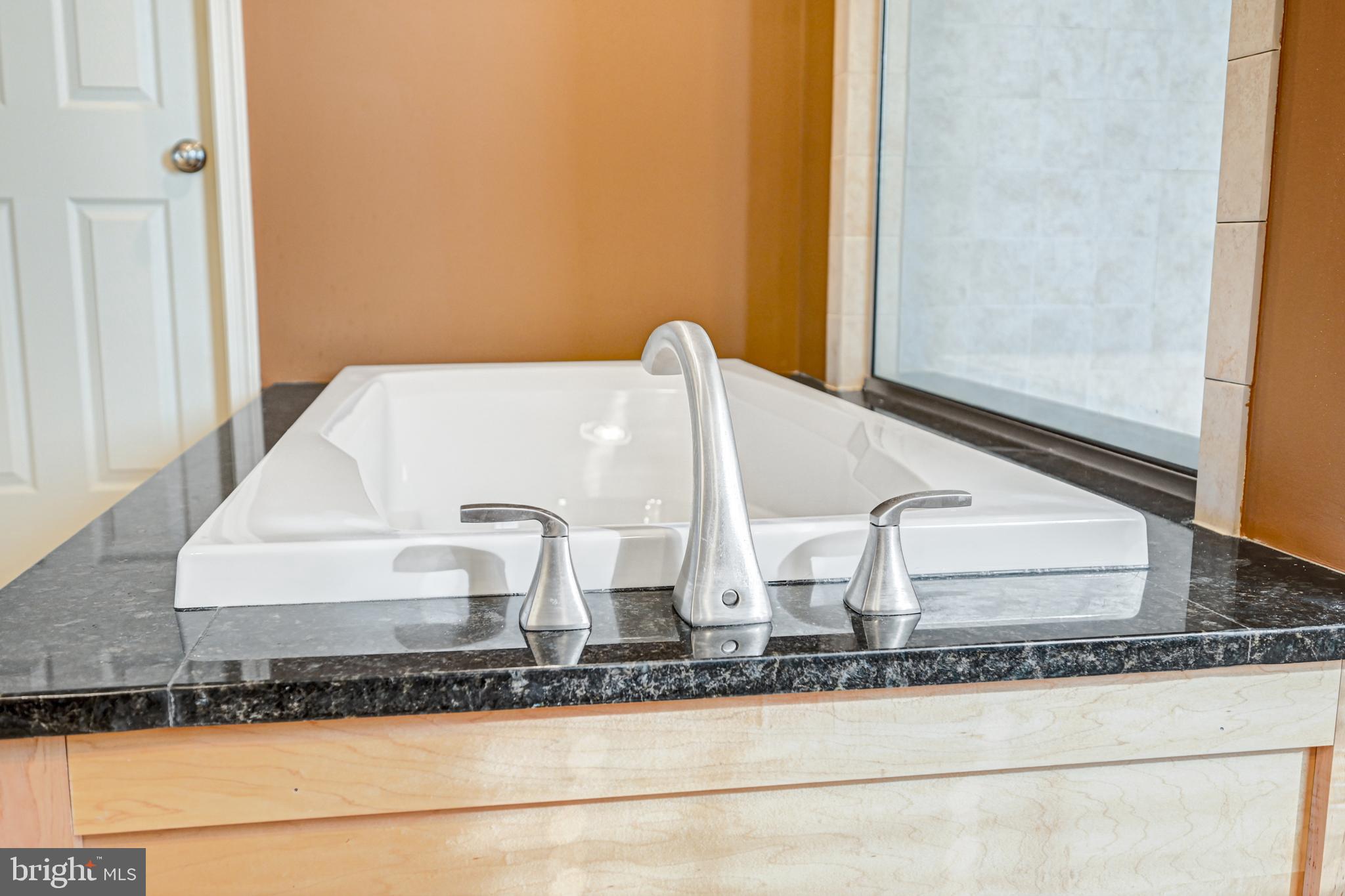 RAINTREE - Residential