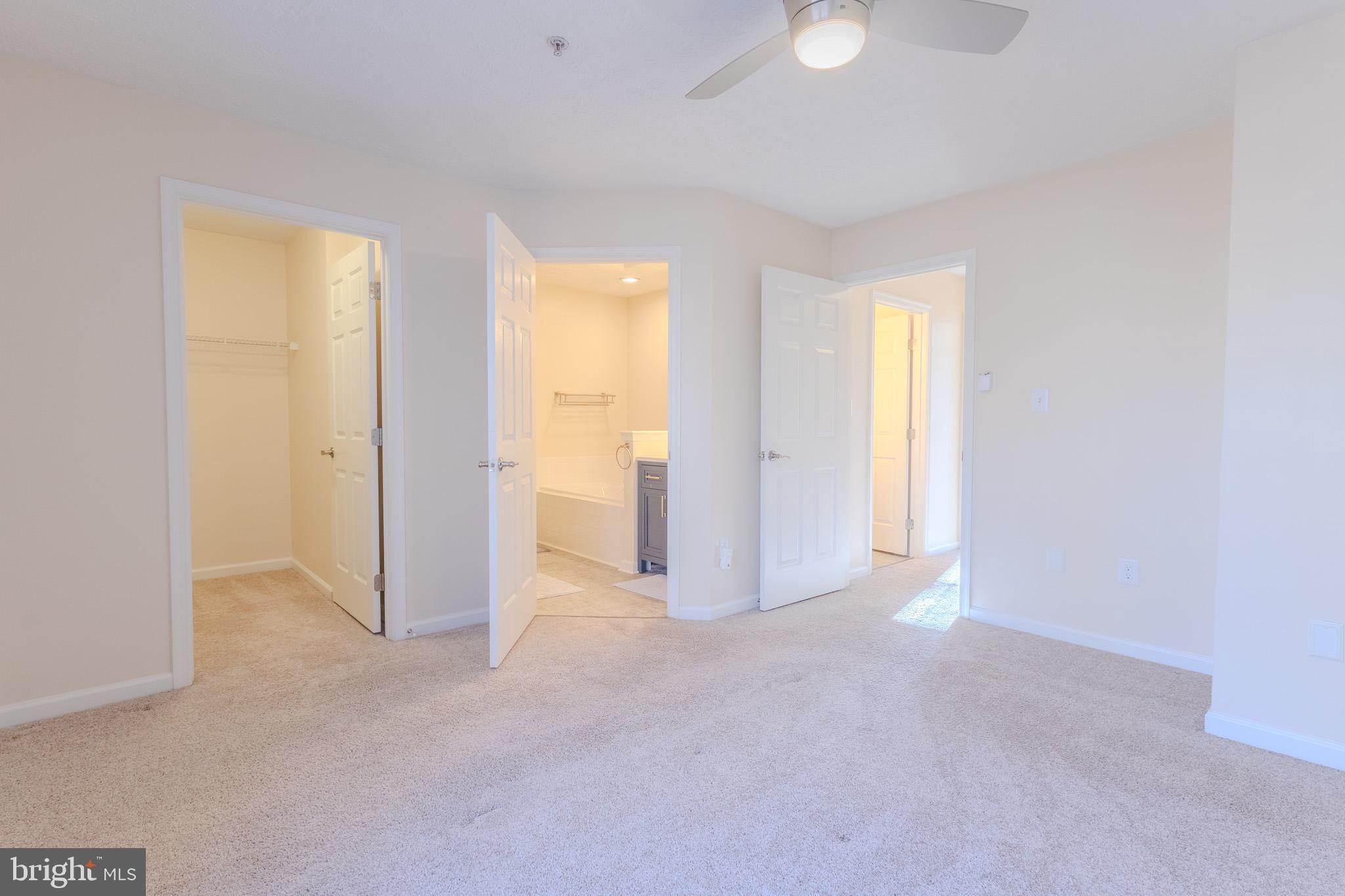 PINEY ORCHARD - Residential