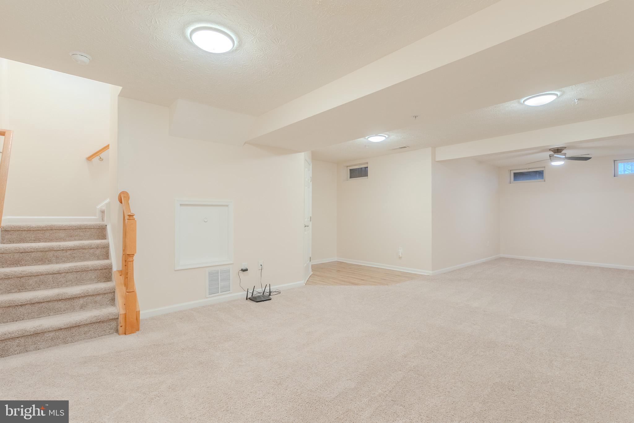 PINEY ORCHARD - Residential