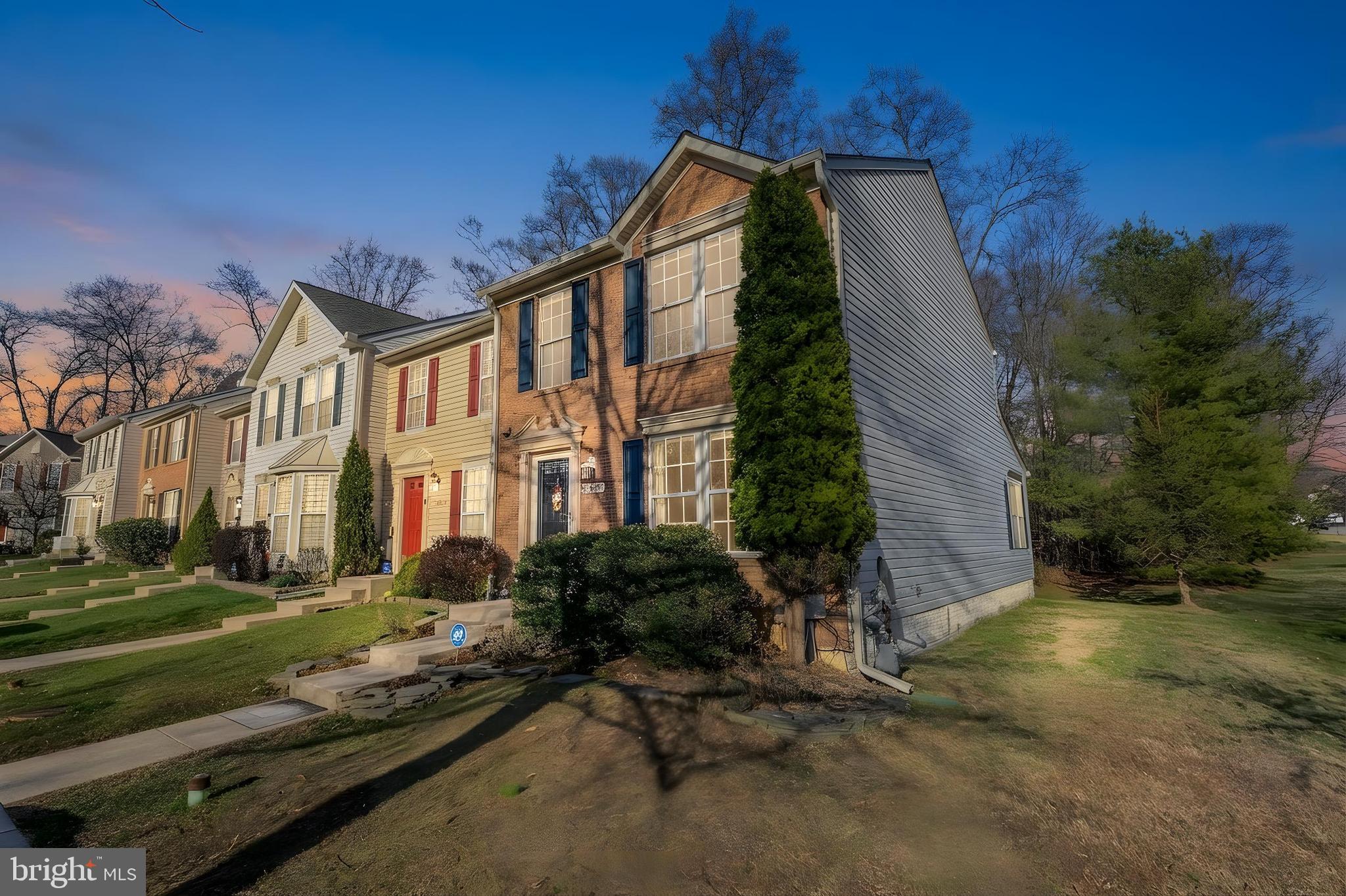 PINEY ORCHARD - Residential