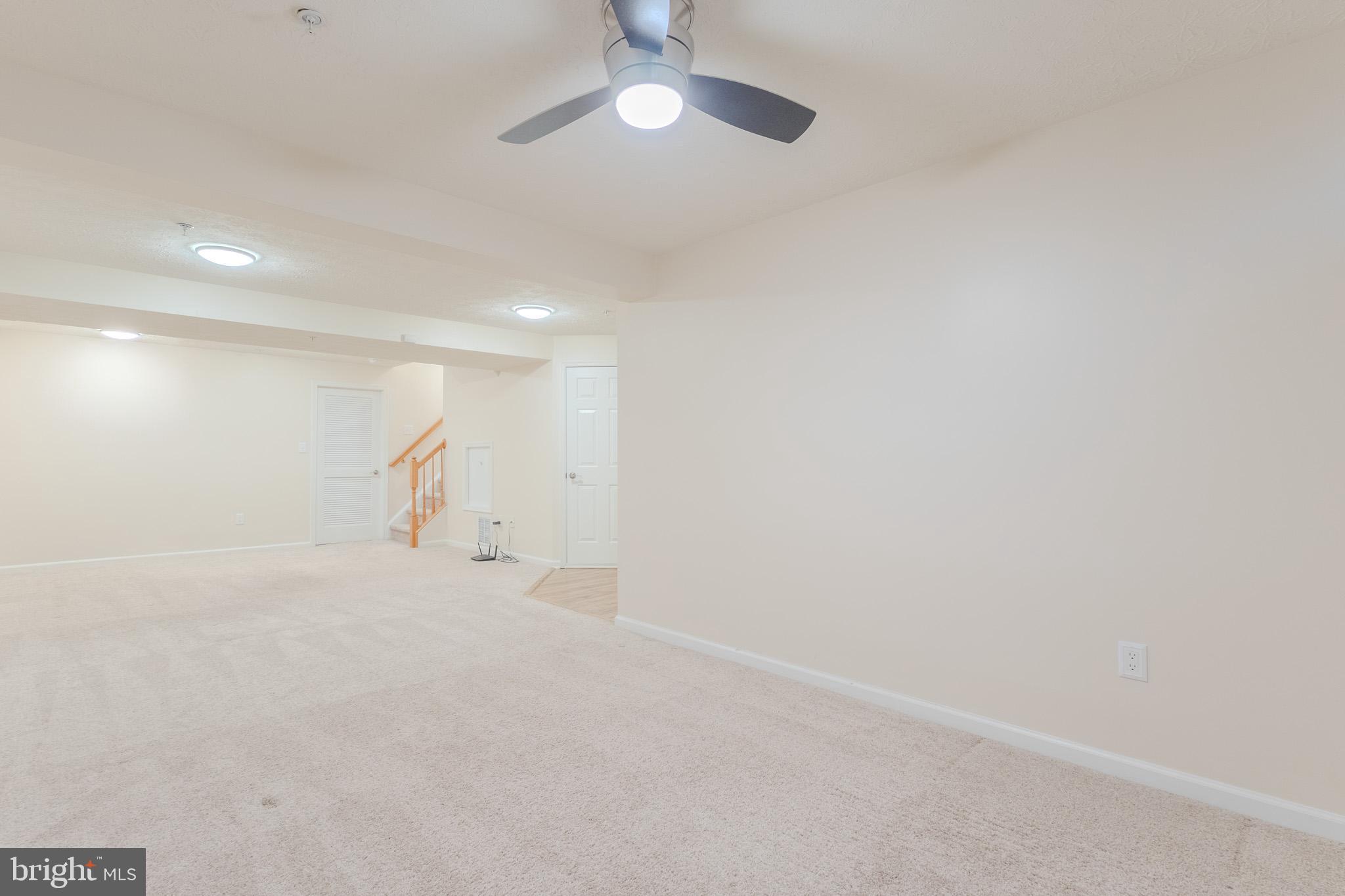 PINEY ORCHARD - Residential