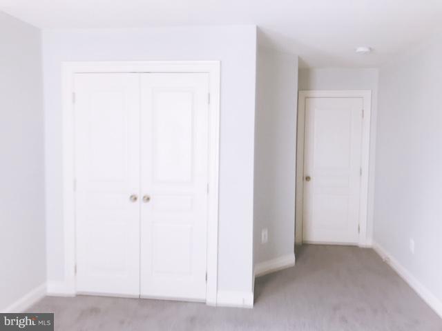 KING FARM BAILEYS COMMON - Residential Lease