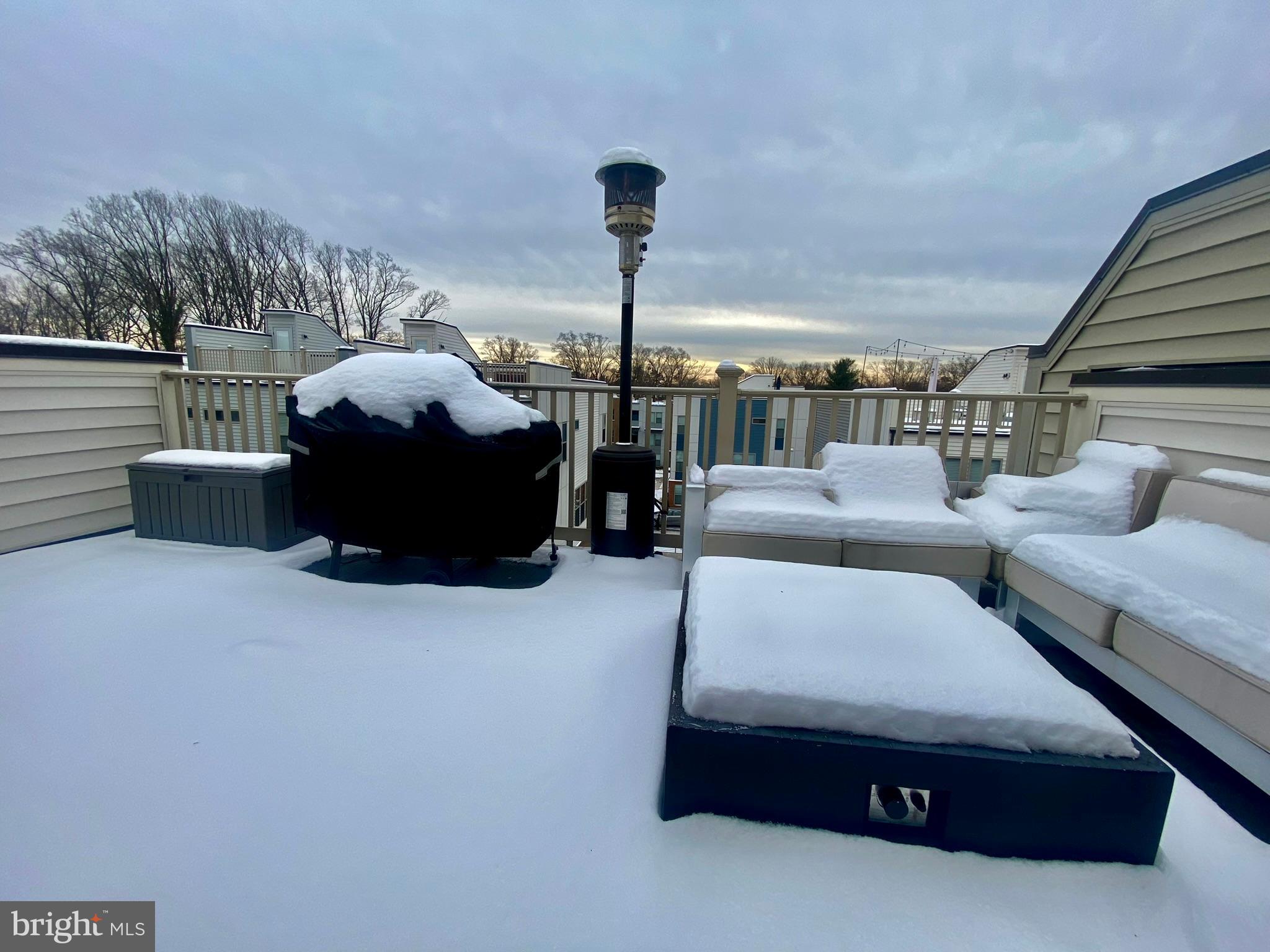 NORTH QUARTER - Residential Lease