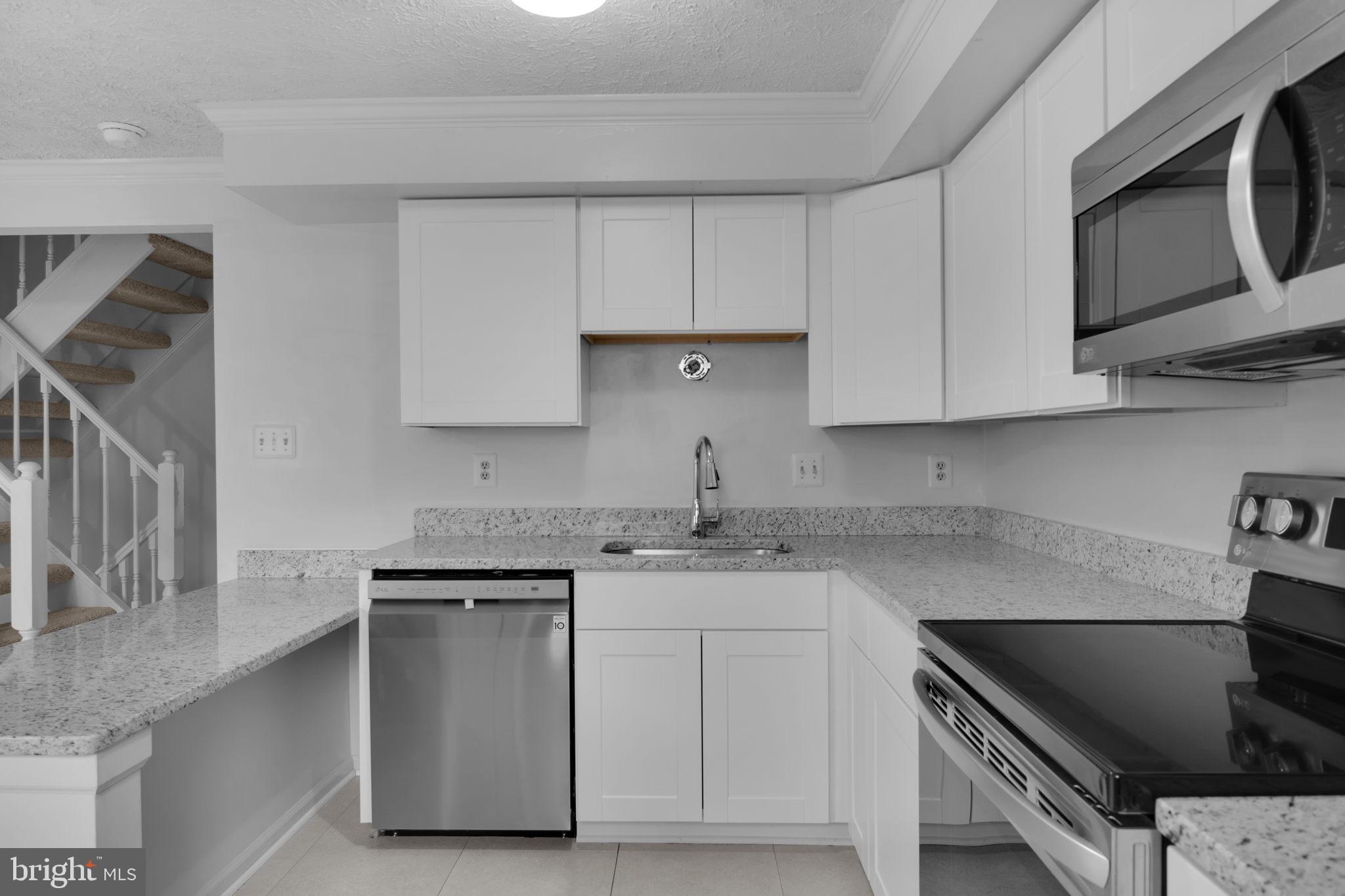 OLD BRIDGE ESTATES - Residential