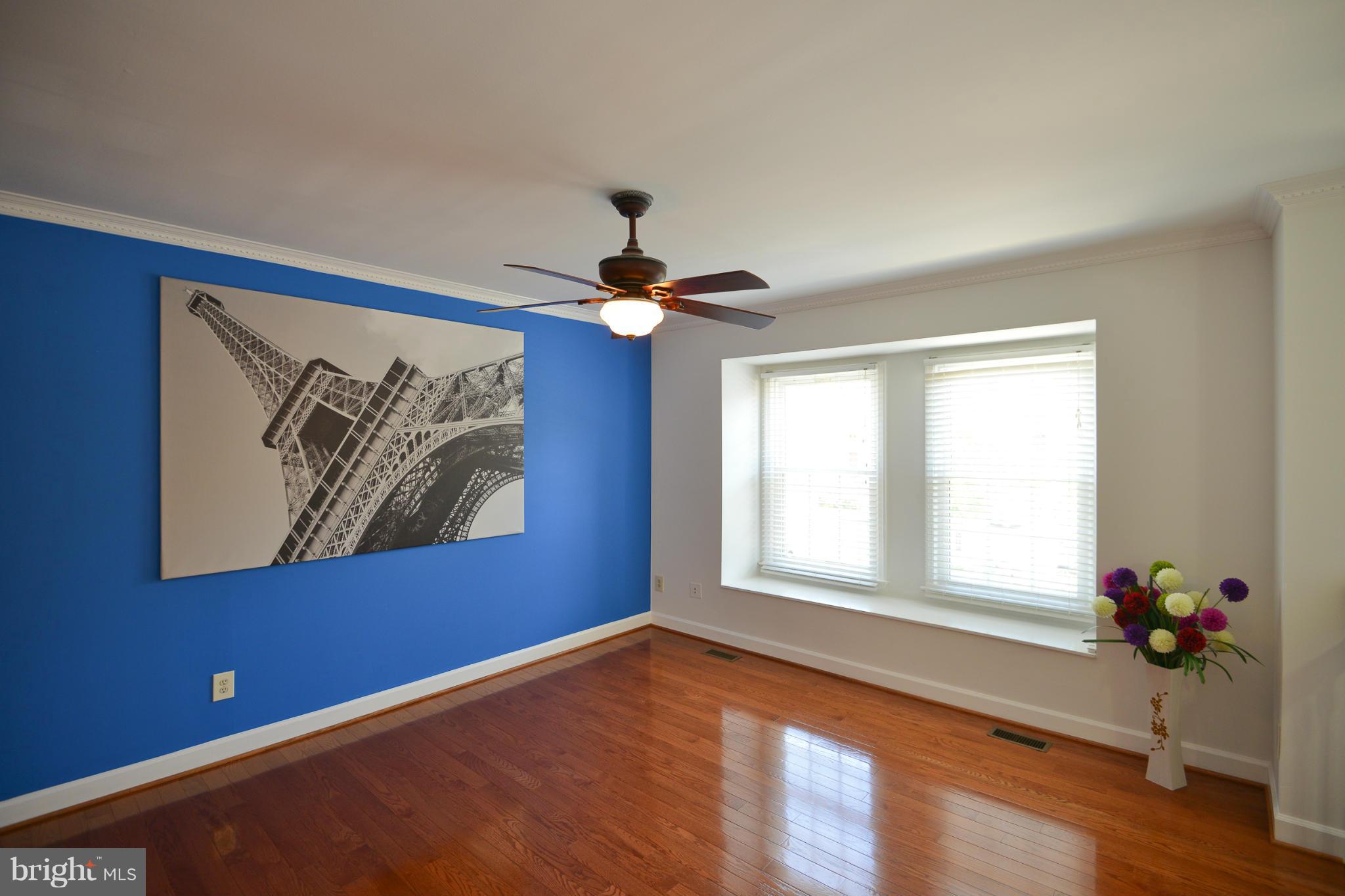 MERRY OAKS - Residential