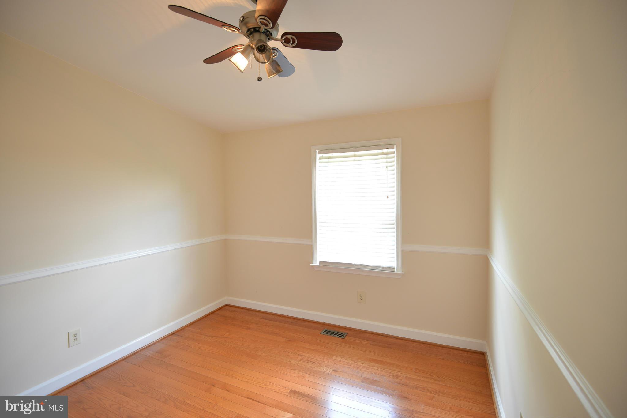 MERRY OAKS - Residential