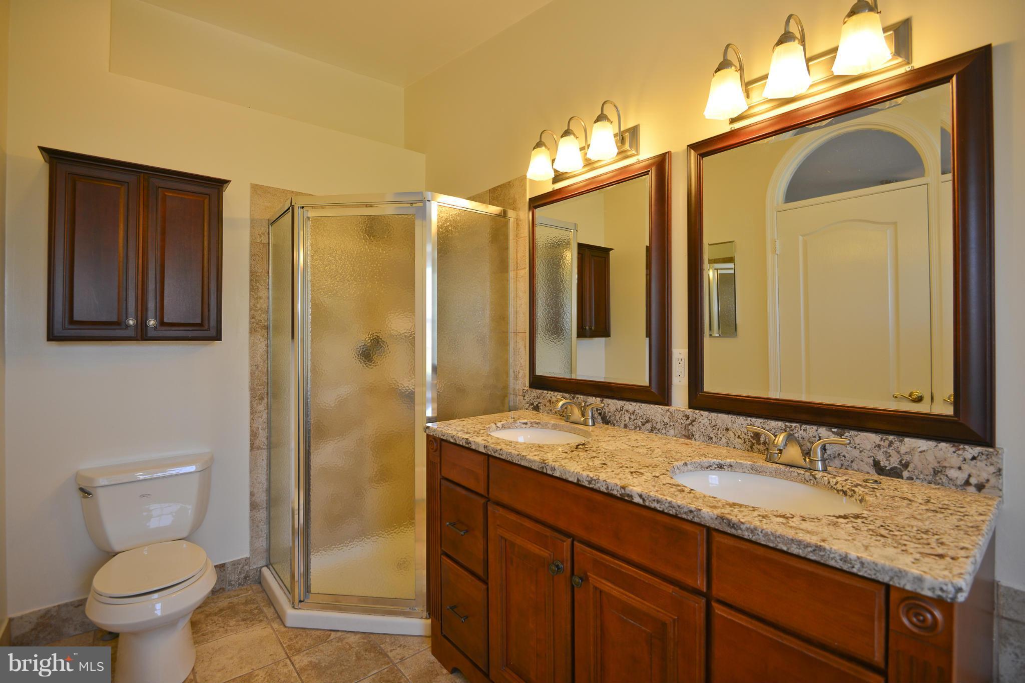 MERRY OAKS - Residential