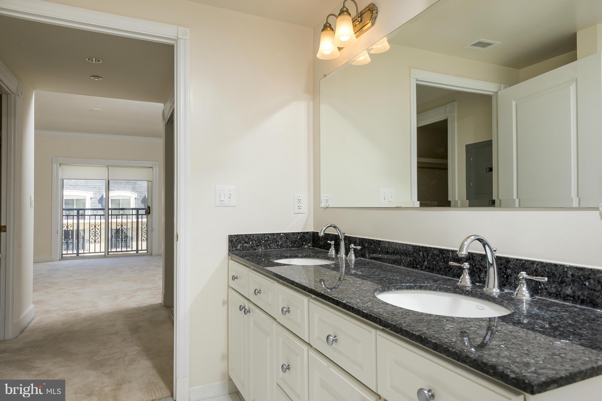 PARK PLACE - Residential Lease