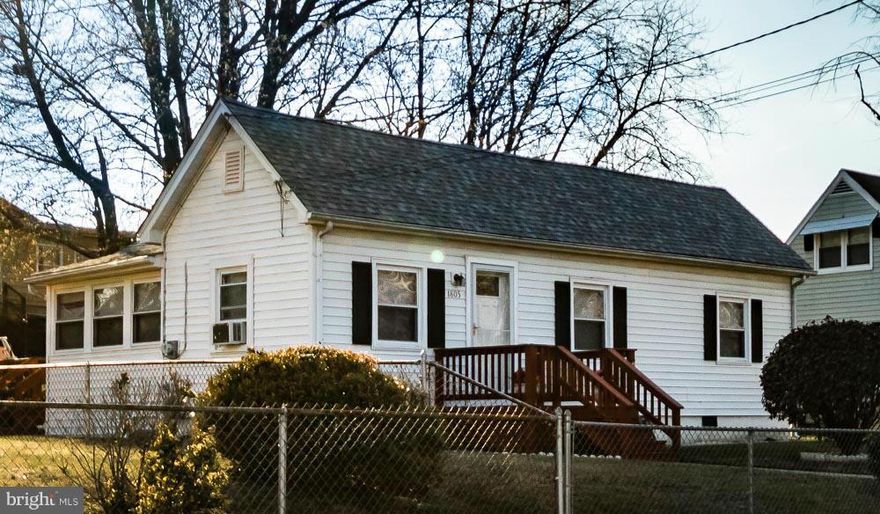 PERFECT STARTER HOME in a close-in, quiet neighborhood at cul-de-sac's end. New carpet and freshly painted throughout, newer roof, new switches/outlets/door knobs, updated appliances,. Gated yard with new front stoop and large, updated rear deck. Very few comparables on pricing, quality-build and location in Annapolis.