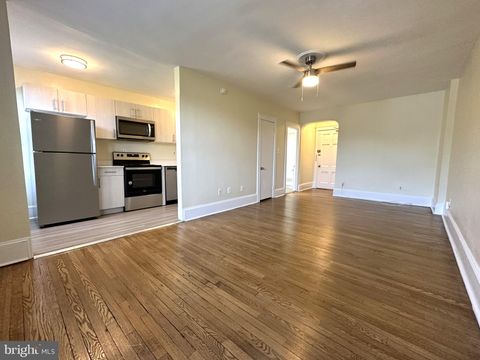 2809 W QUEEN LANE 406 PHILADELPHIA PA 19129