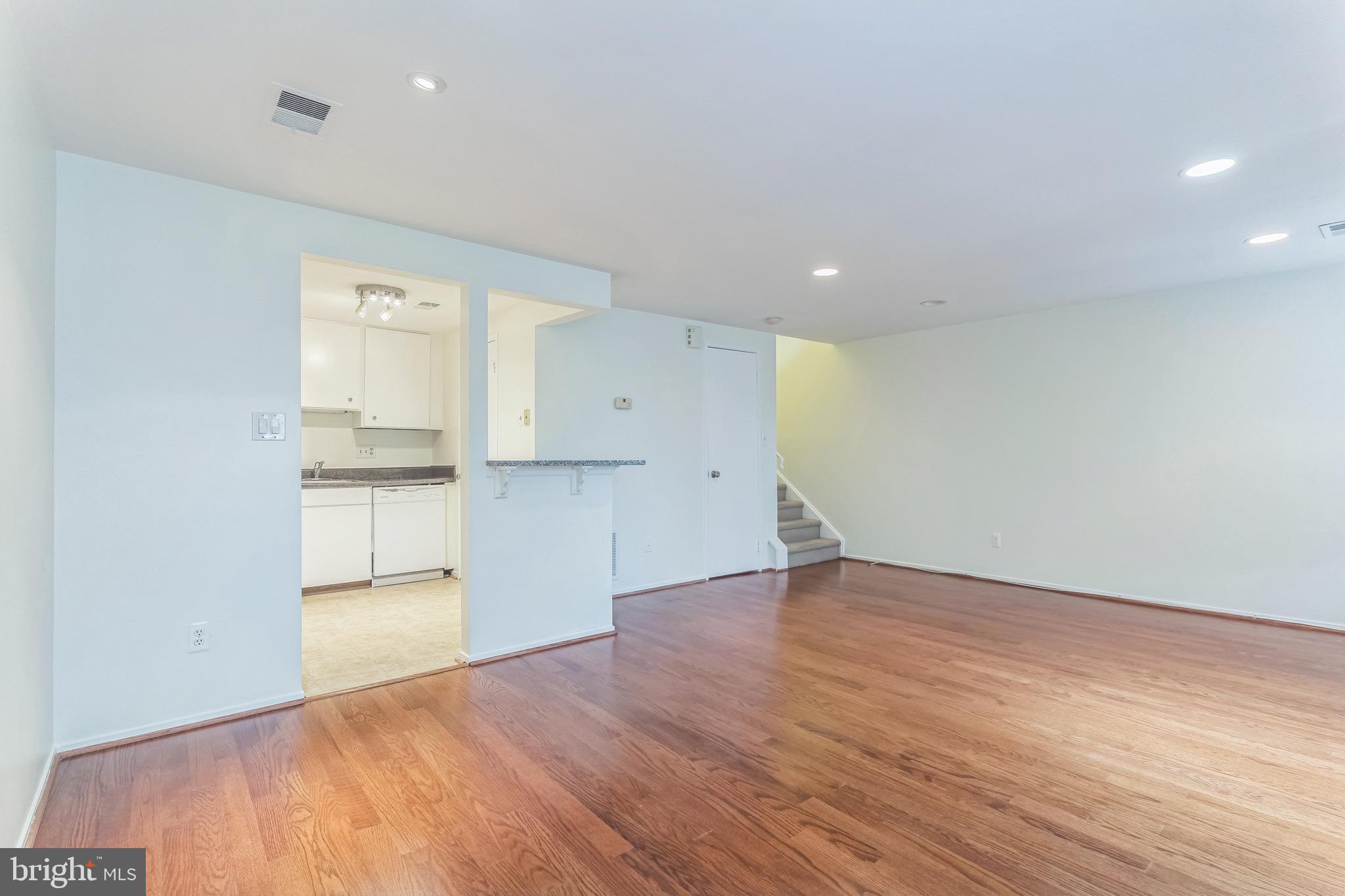 THOMAS CHOICE WEST - Residential