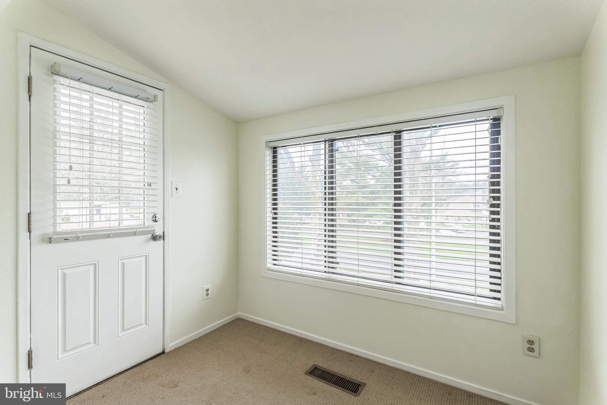 THOMAS CHOICE WEST - Residential