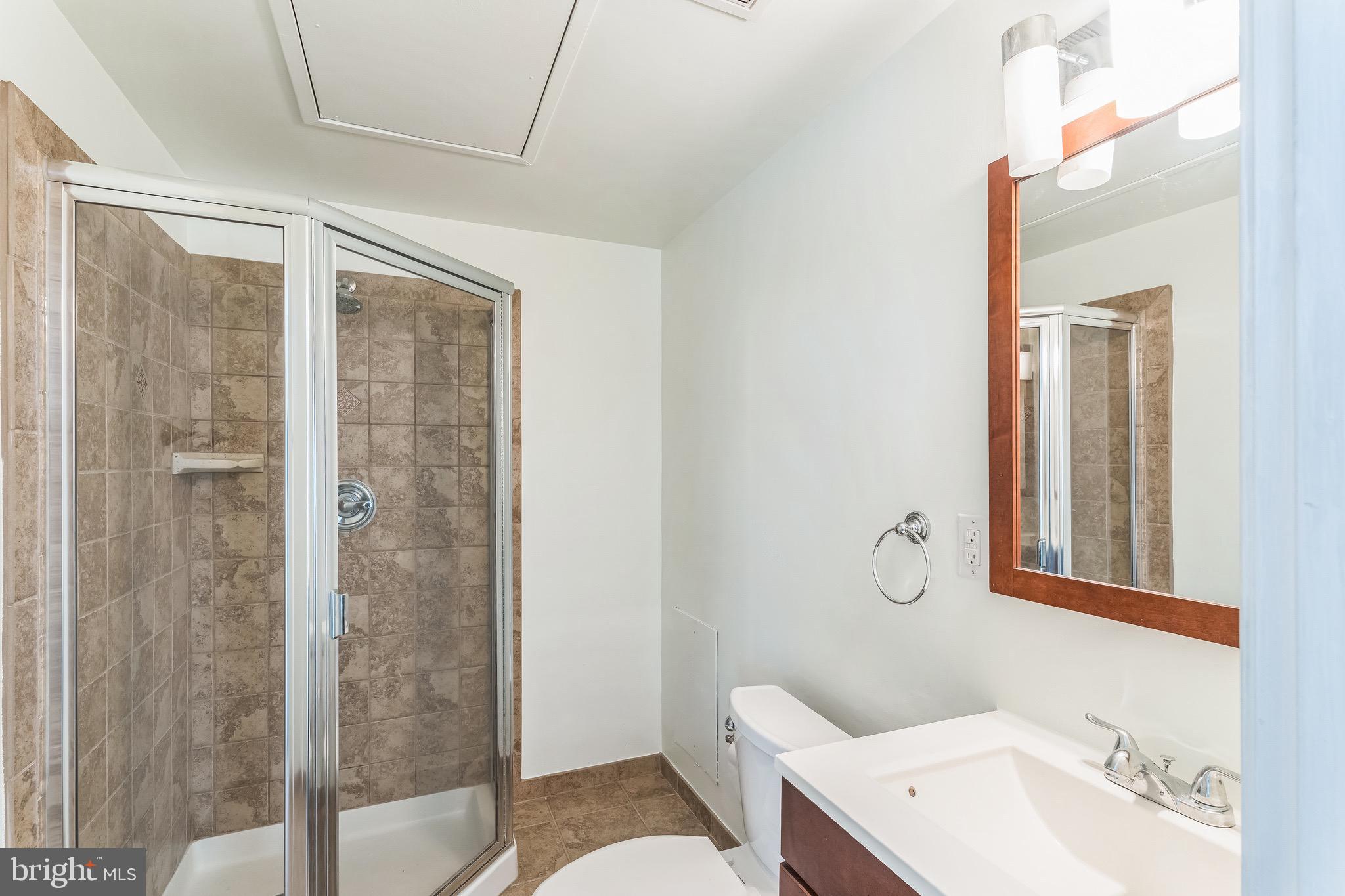 THOMAS CHOICE WEST - Residential