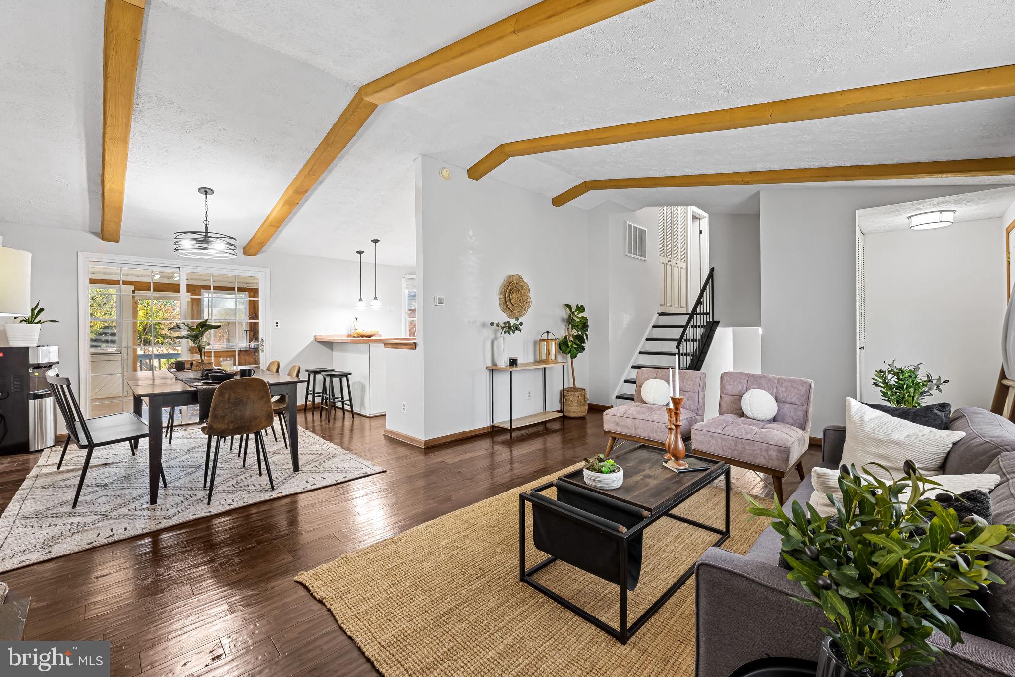 NOTTINGHAM WOODS - Residential Lease