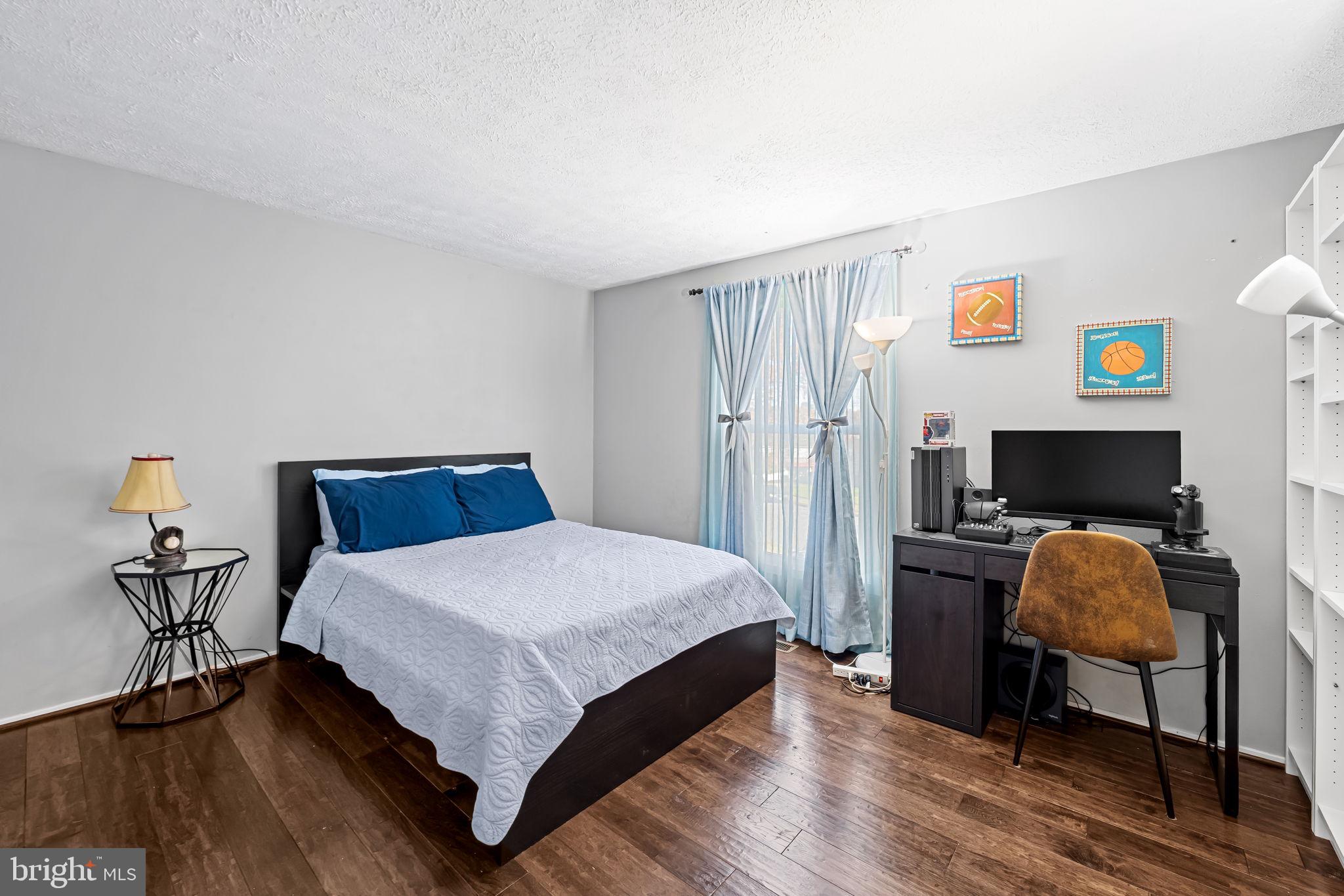 NOTTINGHAM WOODS - Residential Lease