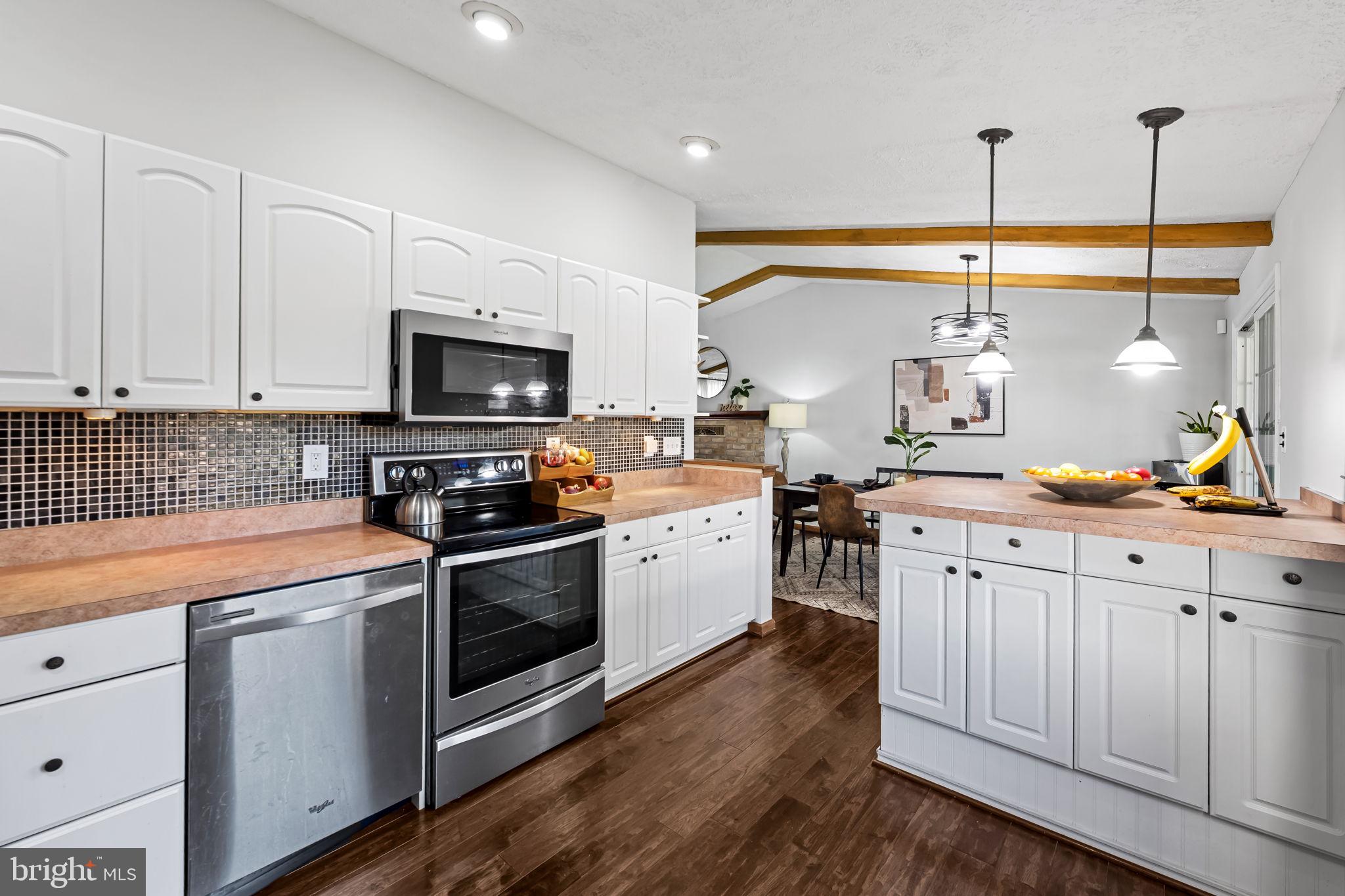 NOTTINGHAM WOODS - Residential Lease