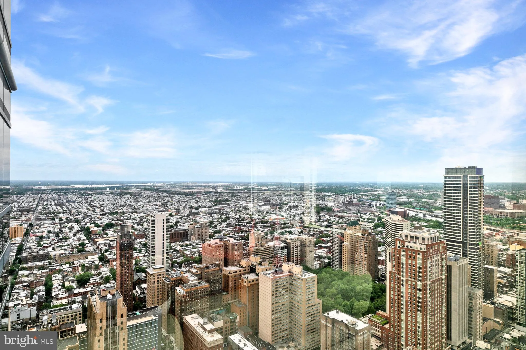 Philadelphia, Pennsylvania 19102, United States, 2 Bedrooms Bedrooms, ,2 BathroomsBathrooms,Residential,Active,78116