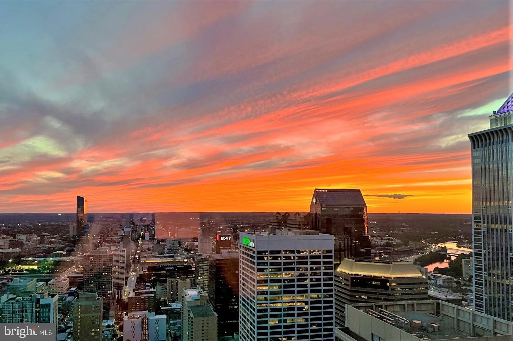 Philadelphia, Pennsylvania 19102, United States, 2 Bedrooms Bedrooms, ,2 BathroomsBathrooms,Residential,Active,78116