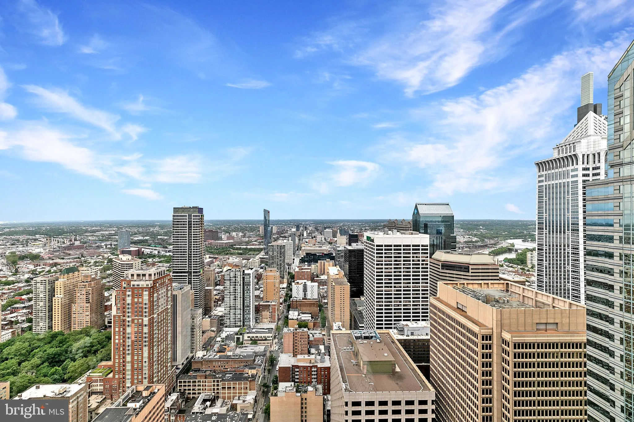 Philadelphia, Pennsylvania 19102, United States, 2 Bedrooms Bedrooms, ,2 BathroomsBathrooms,Residential,Active,78116