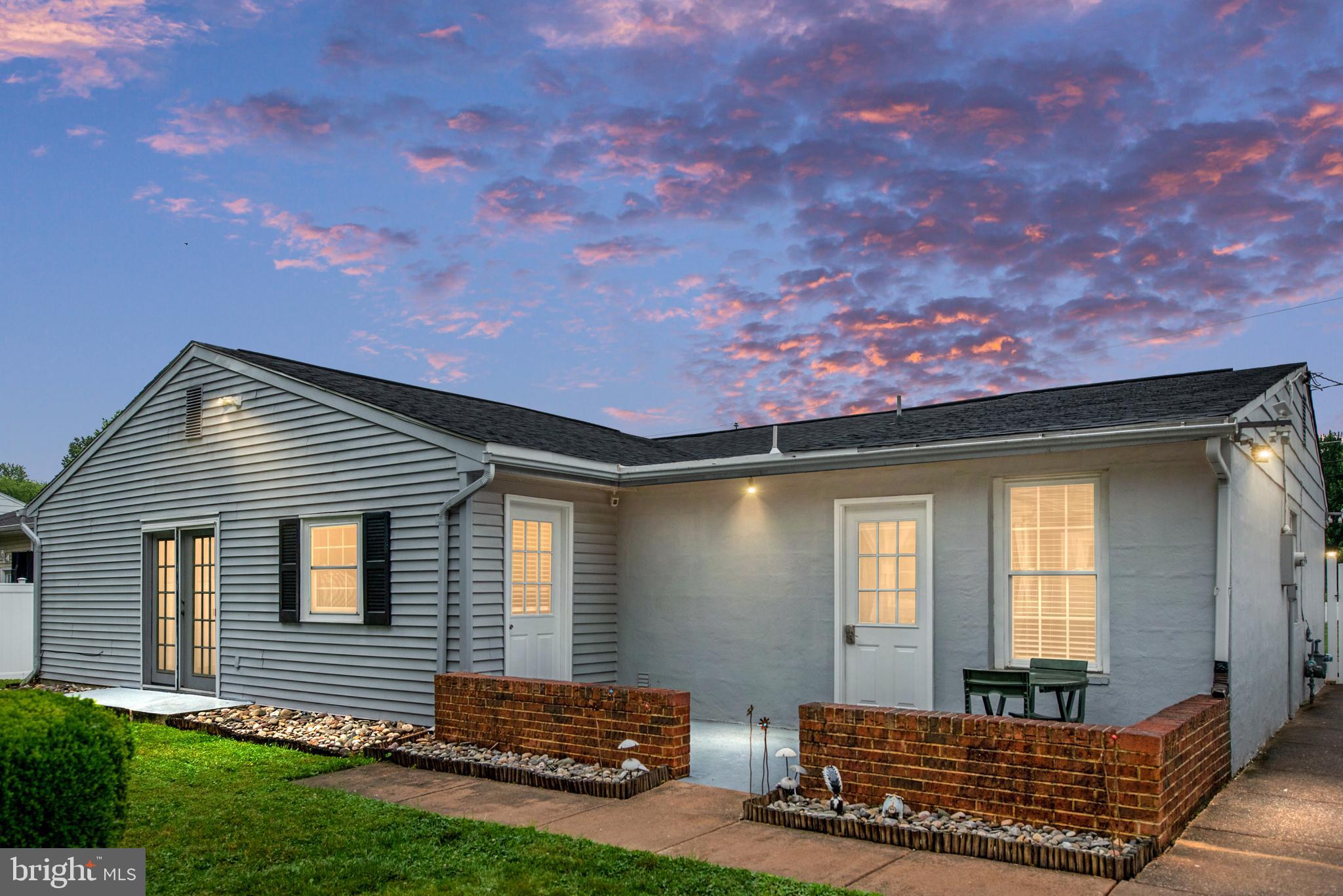1276 CRONIN DRIVE