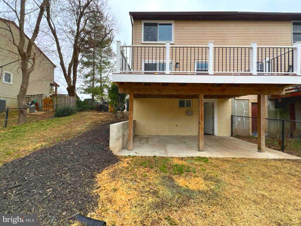 WEDGEWOOD FOREST - Residential Lease