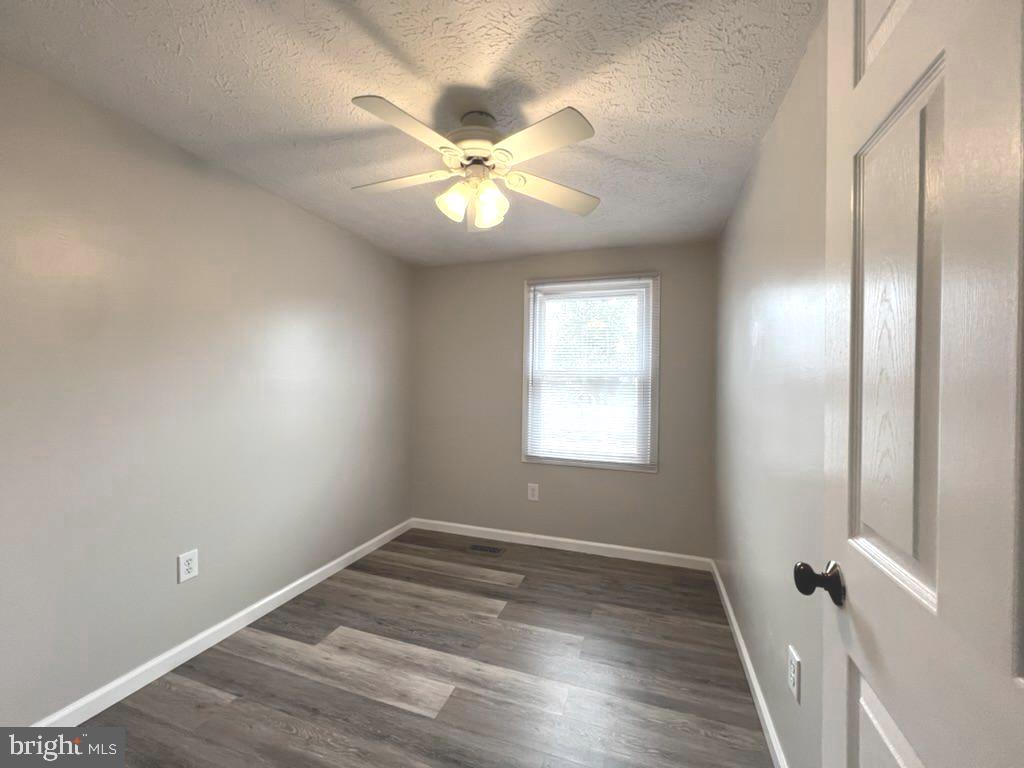 WEDGEWOOD FOREST - Residential Lease