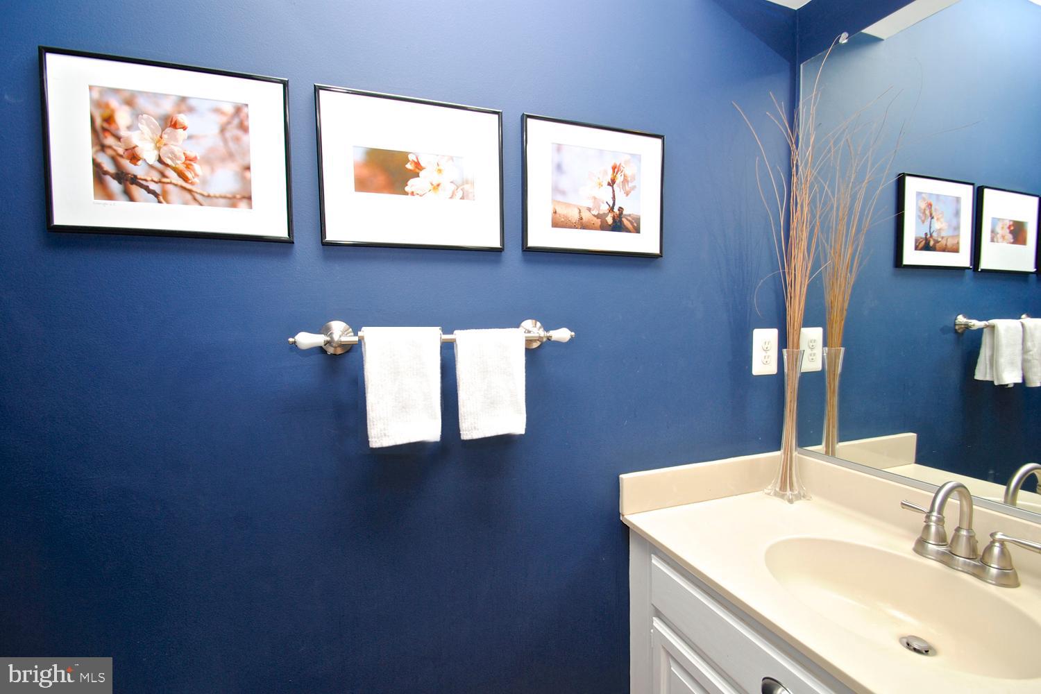 WOODFIELD VILLAGE - Residential Lease