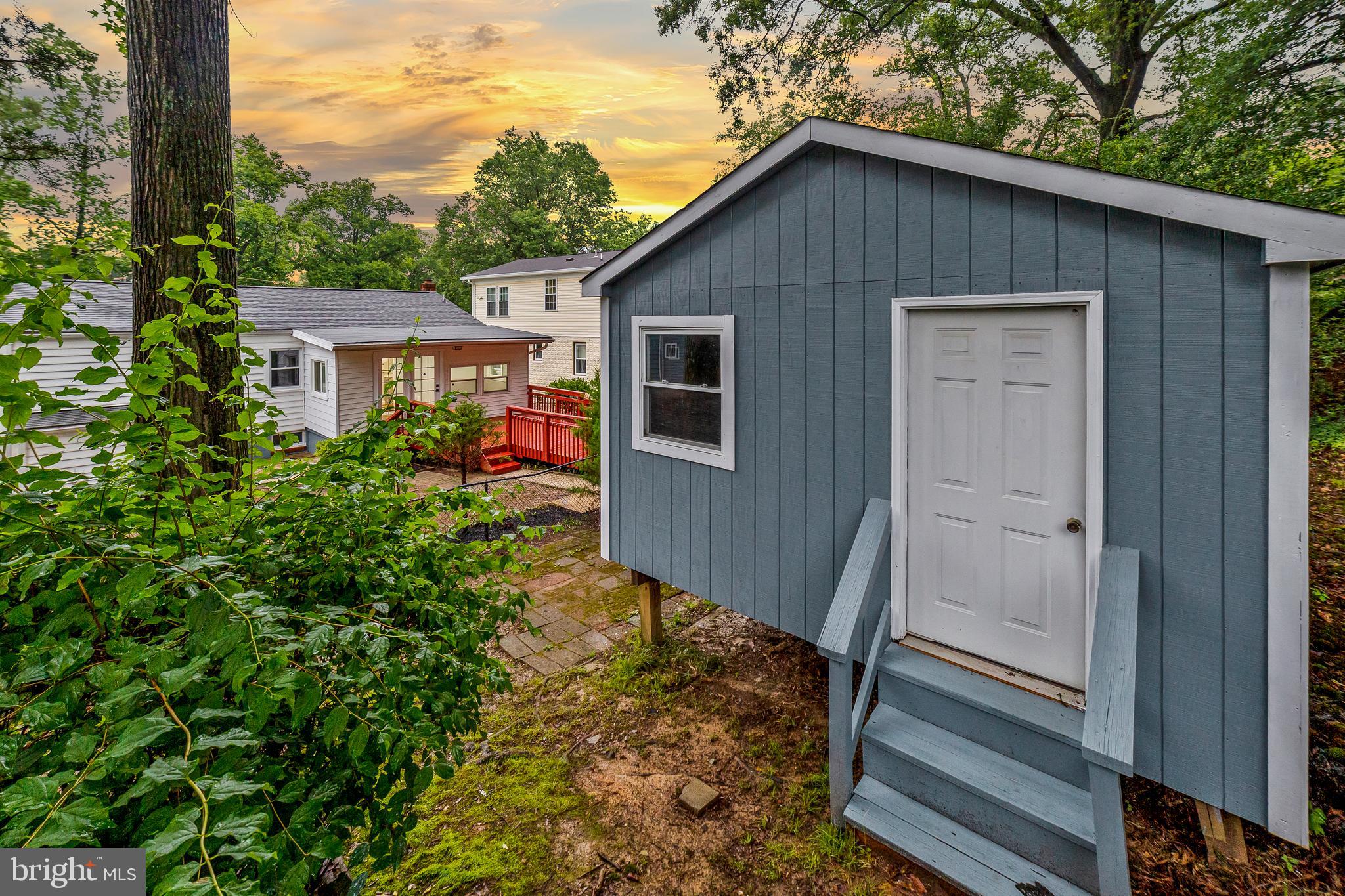 BERWYN HEIGHTS - Residential