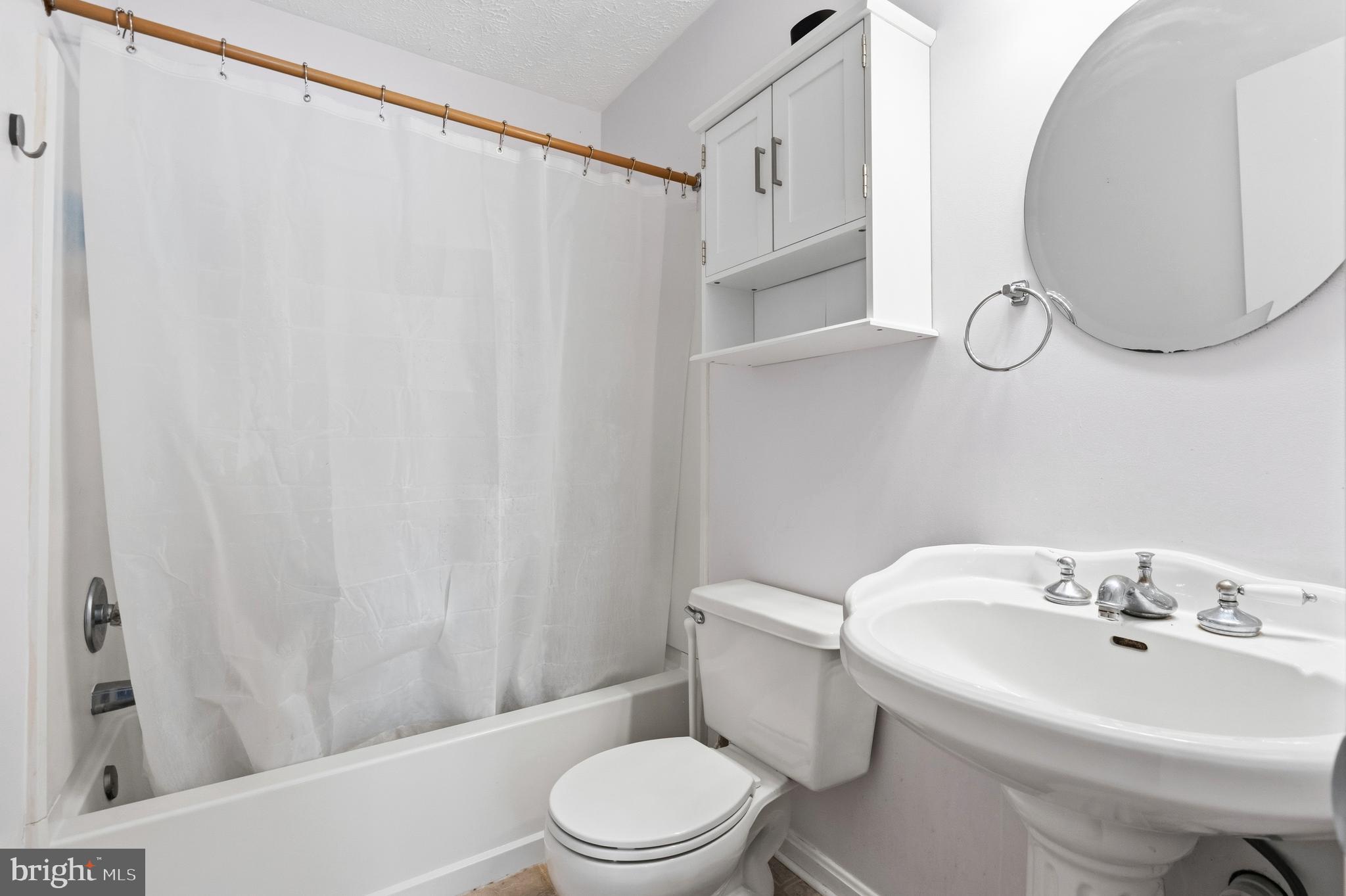 SINGLETONS GROVE - Residential