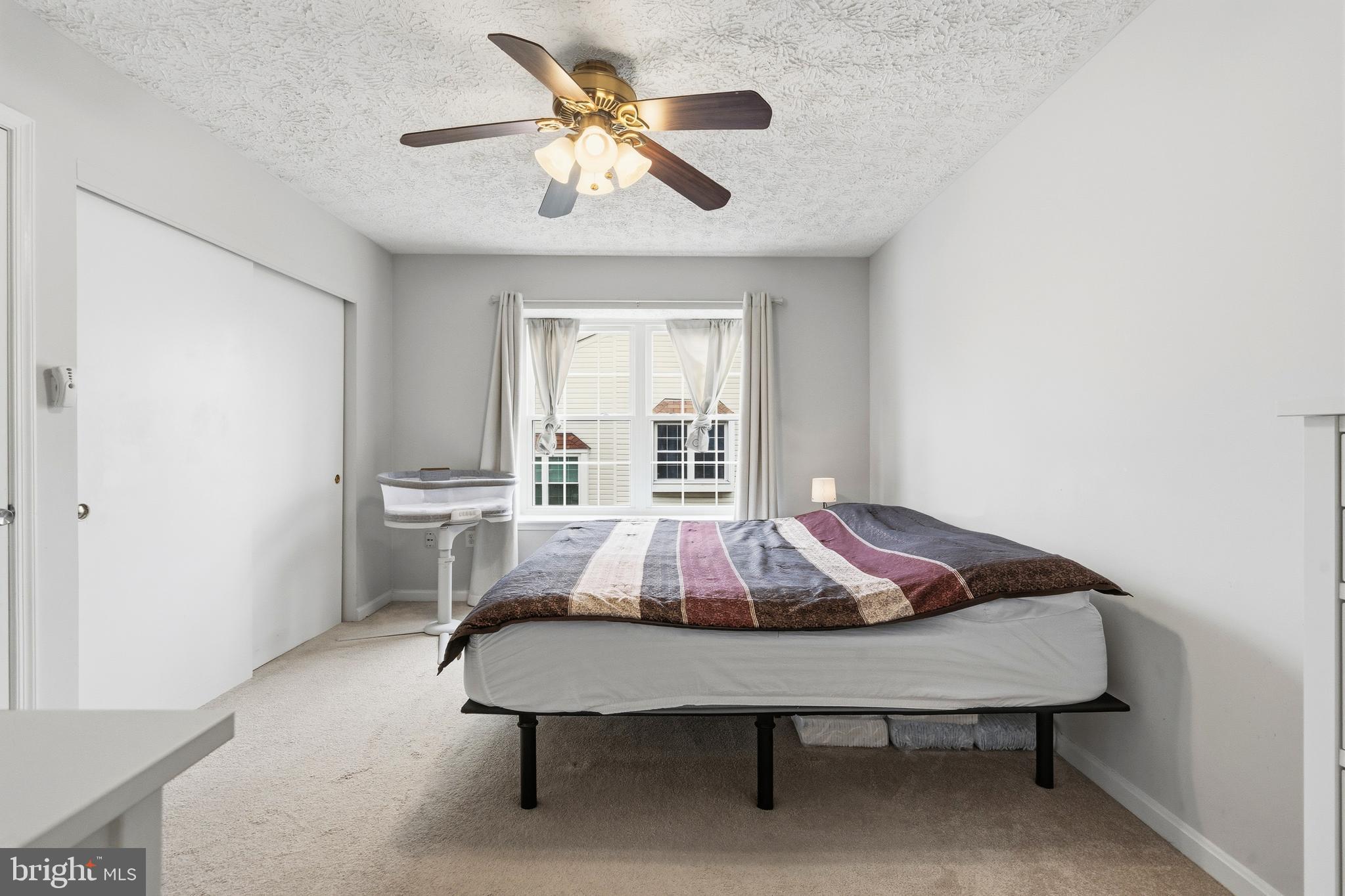 SINGLETONS GROVE - Residential