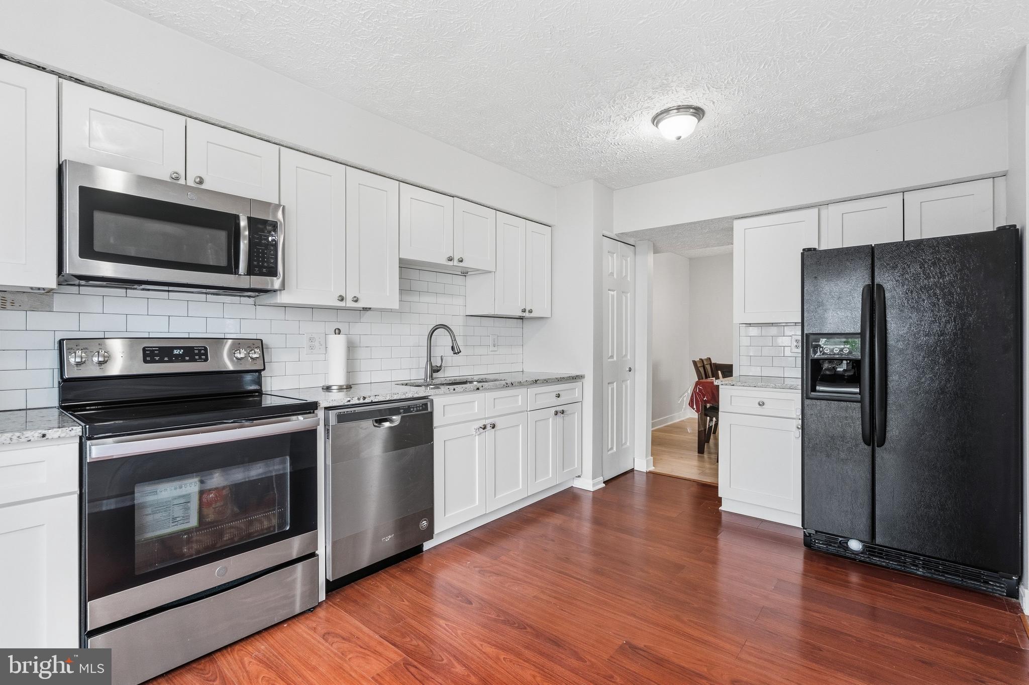 SINGLETONS GROVE - Residential