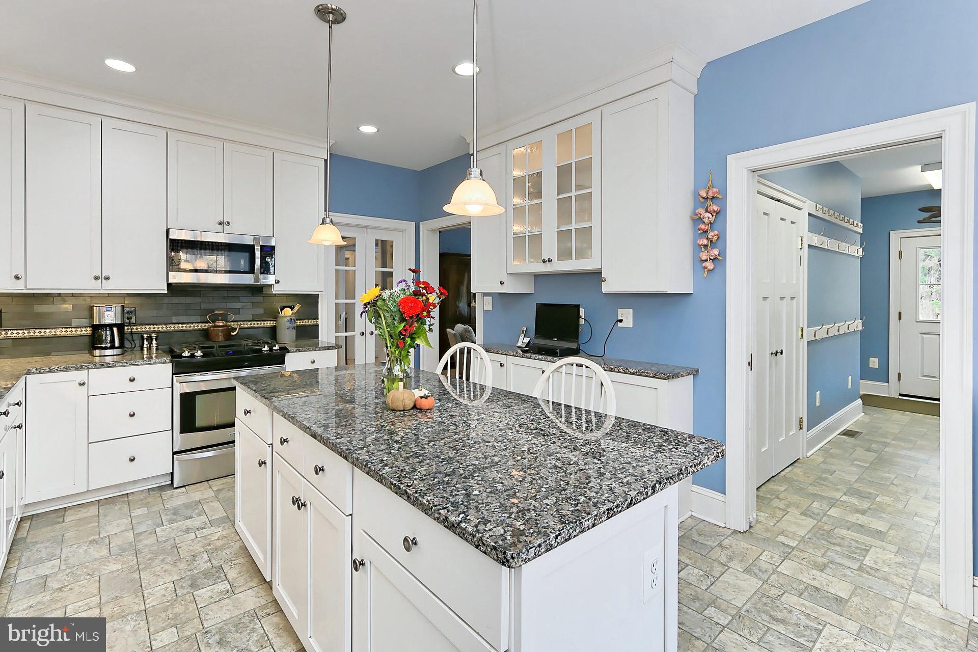 JEFFERSON RUN MANOR - Residential Lease