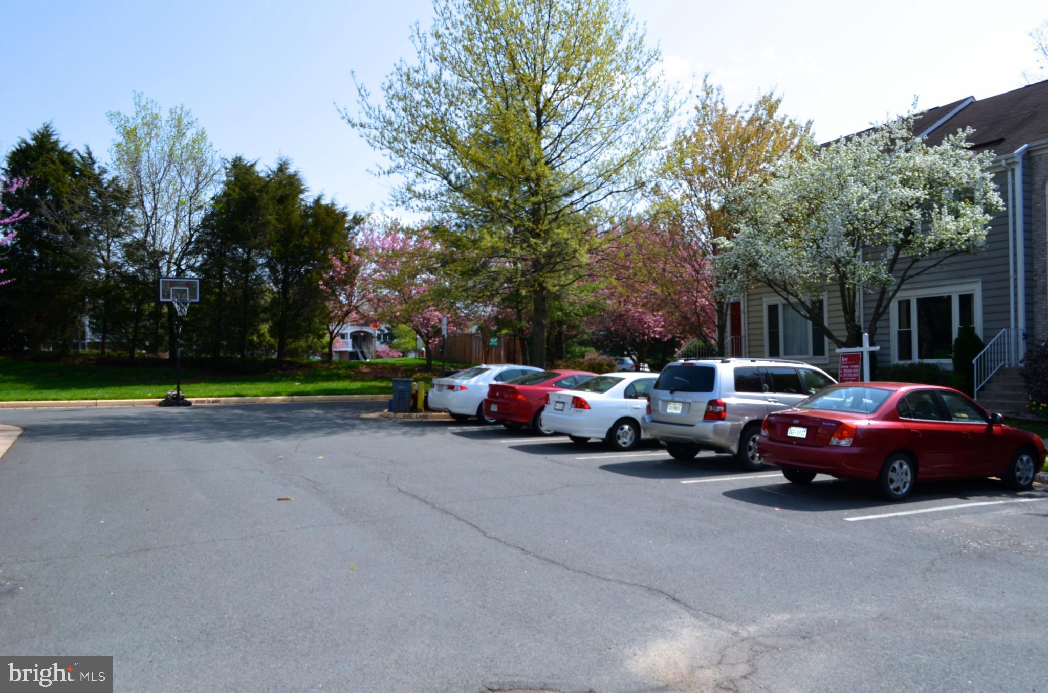 WOODSTONE - Residential