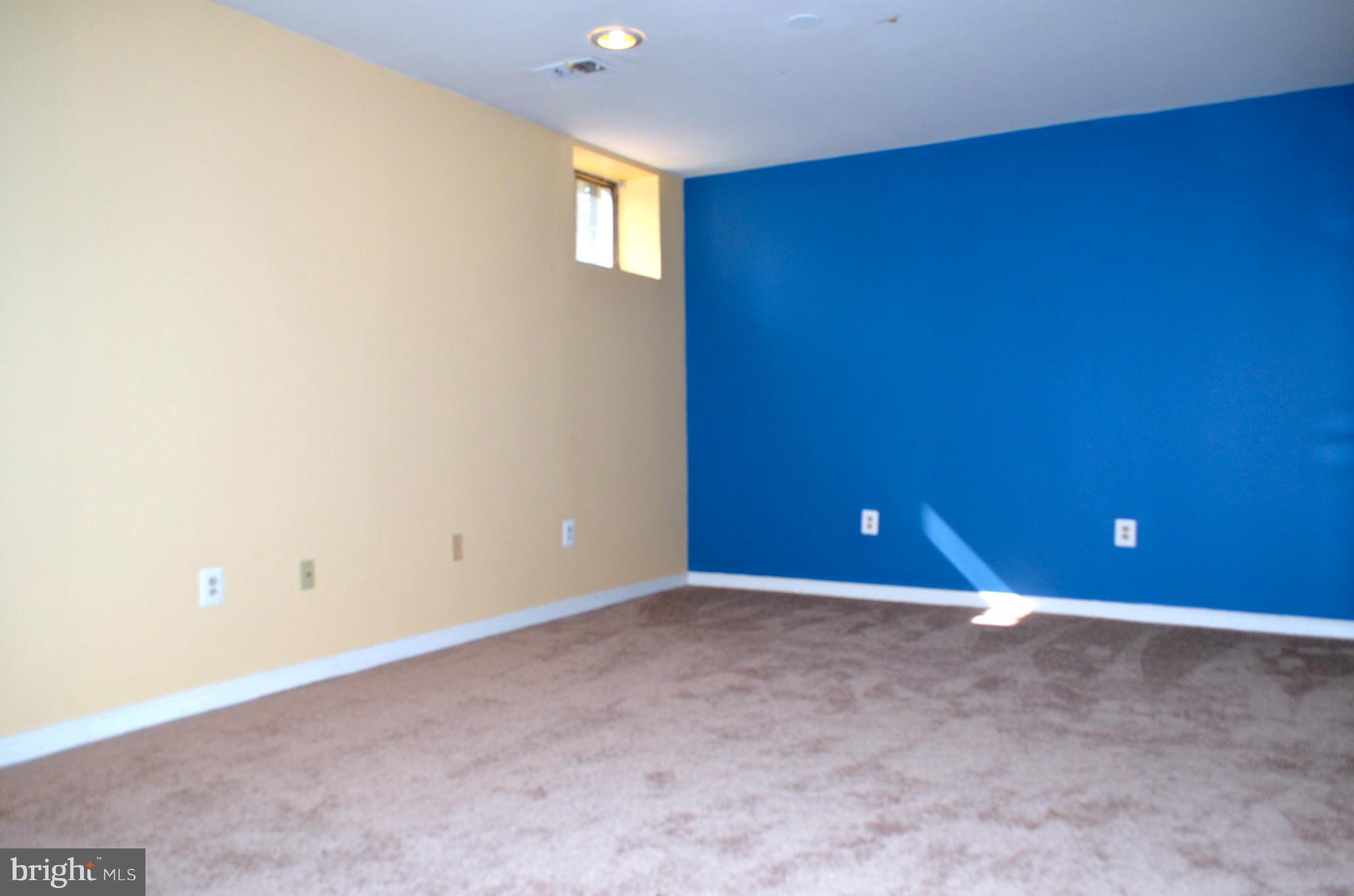 WOODSTONE - Residential