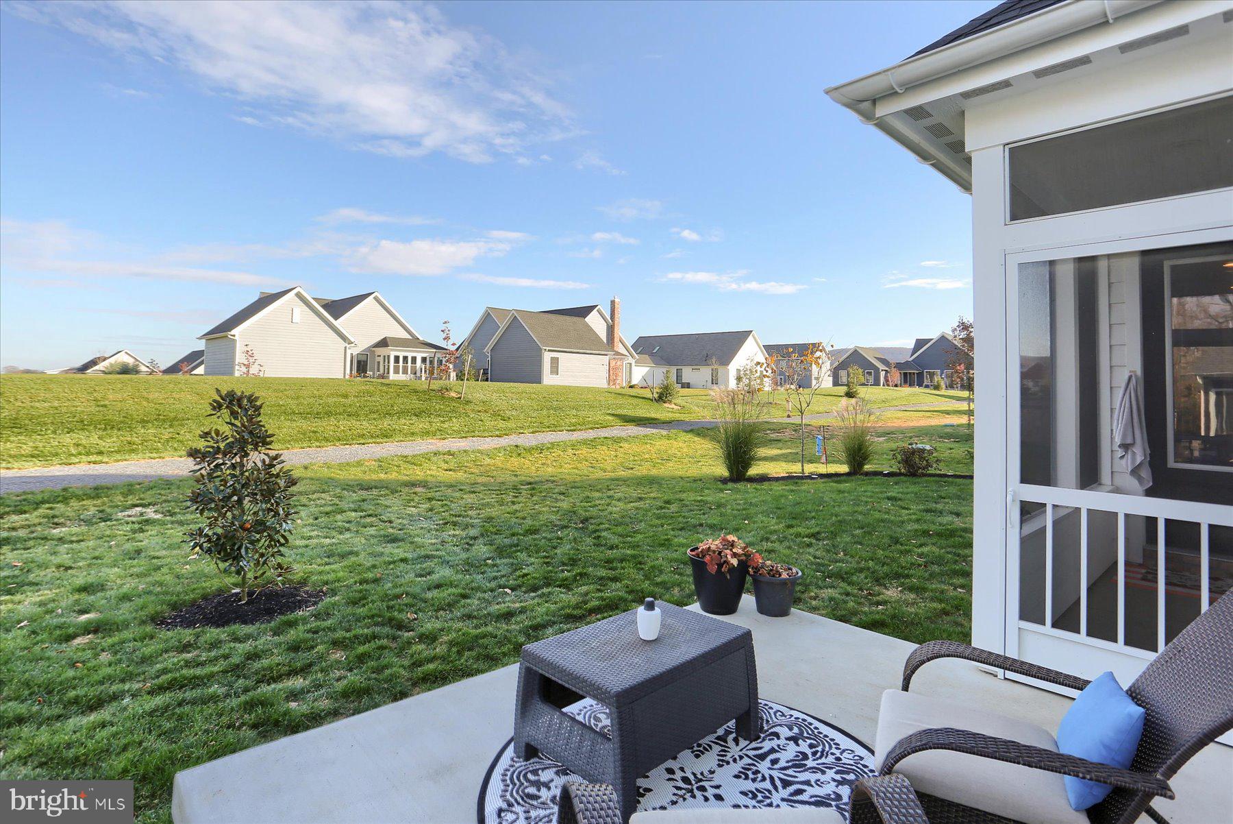 THE PORCHES OF ALLENBERRY - Residential
