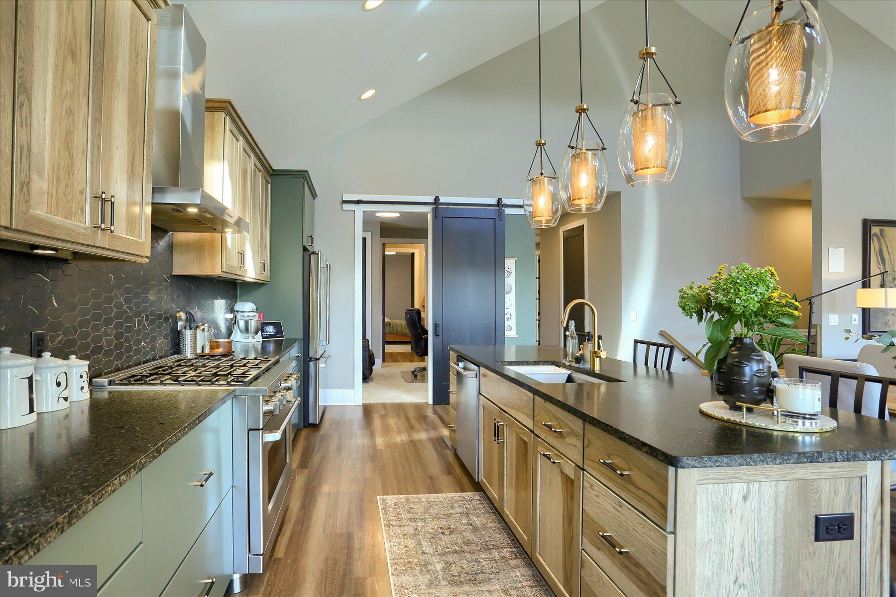 THE PORCHES OF ALLENBERRY - Residential