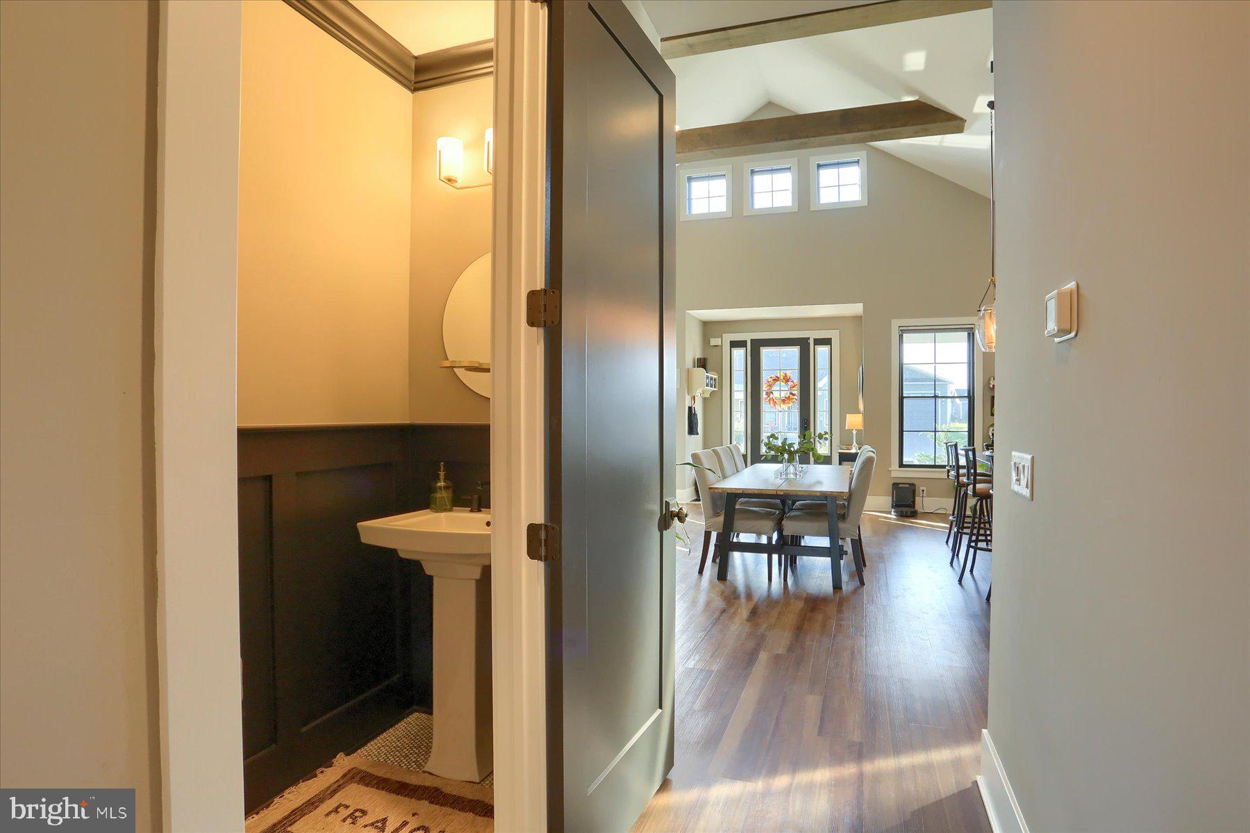 THE PORCHES OF ALLENBERRY - Residential