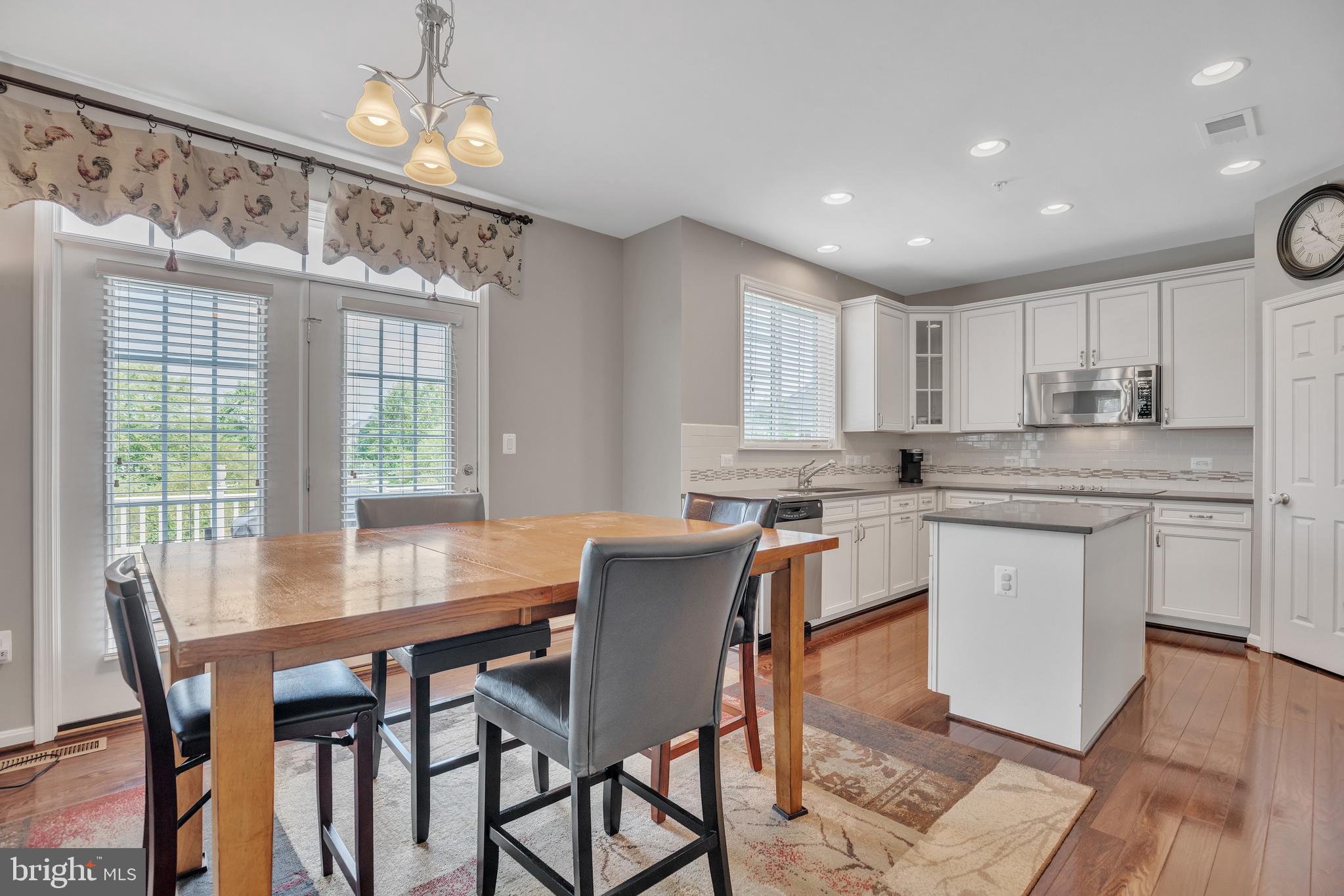 GLENEAGLES AT ST CHARLES - Residential