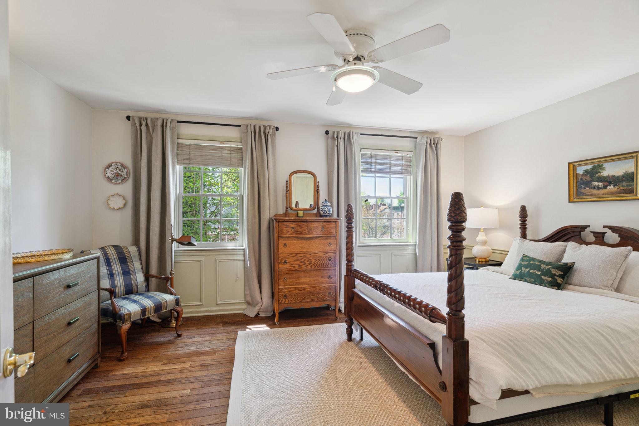 SOCIETY HILL - Residential