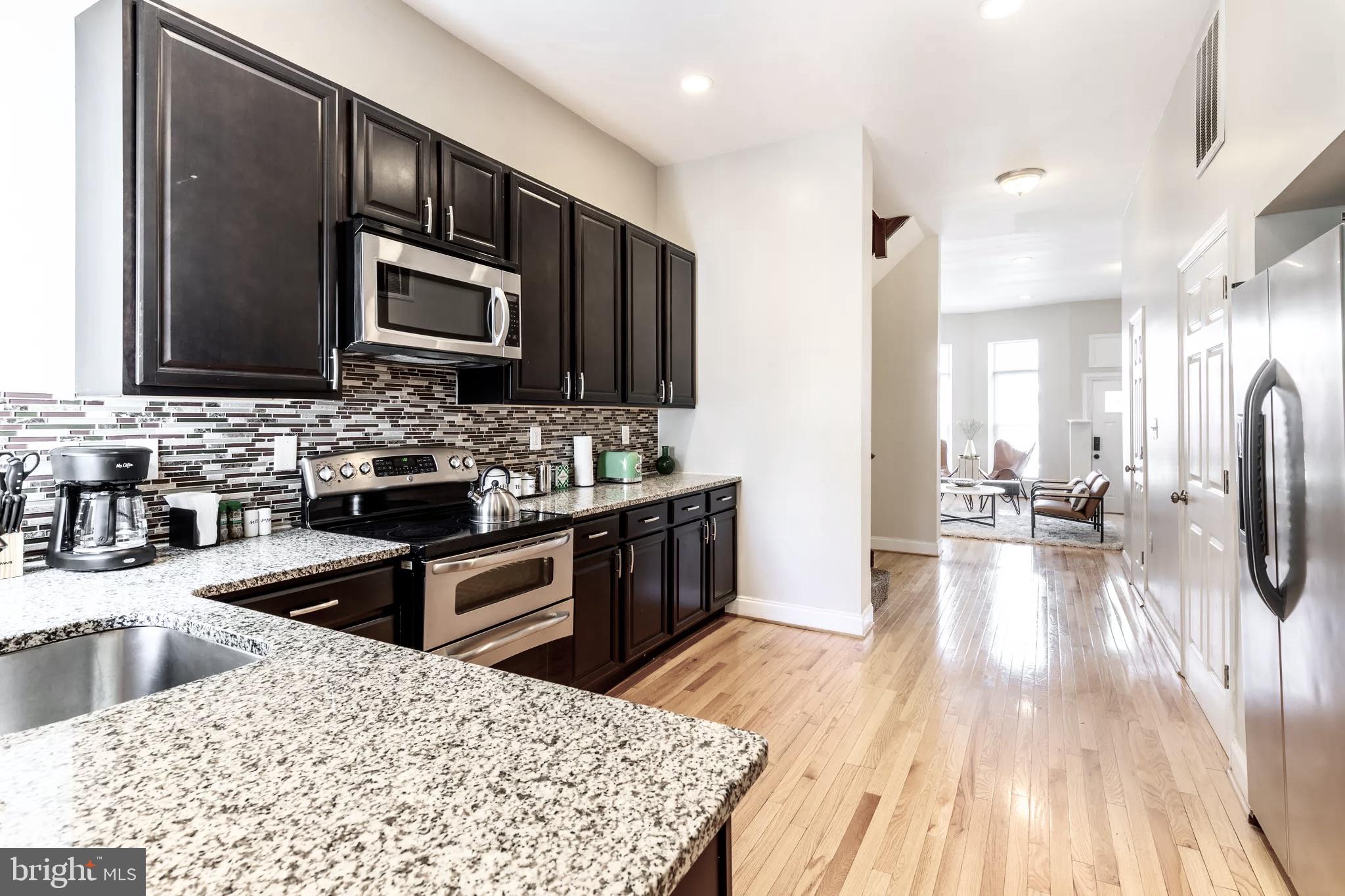 BARCLAY - Residential