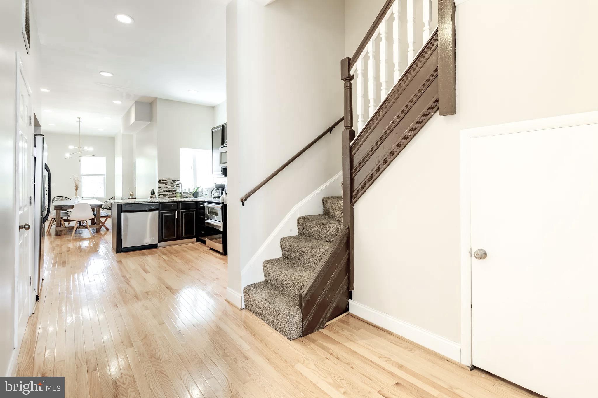 BARCLAY - Residential
