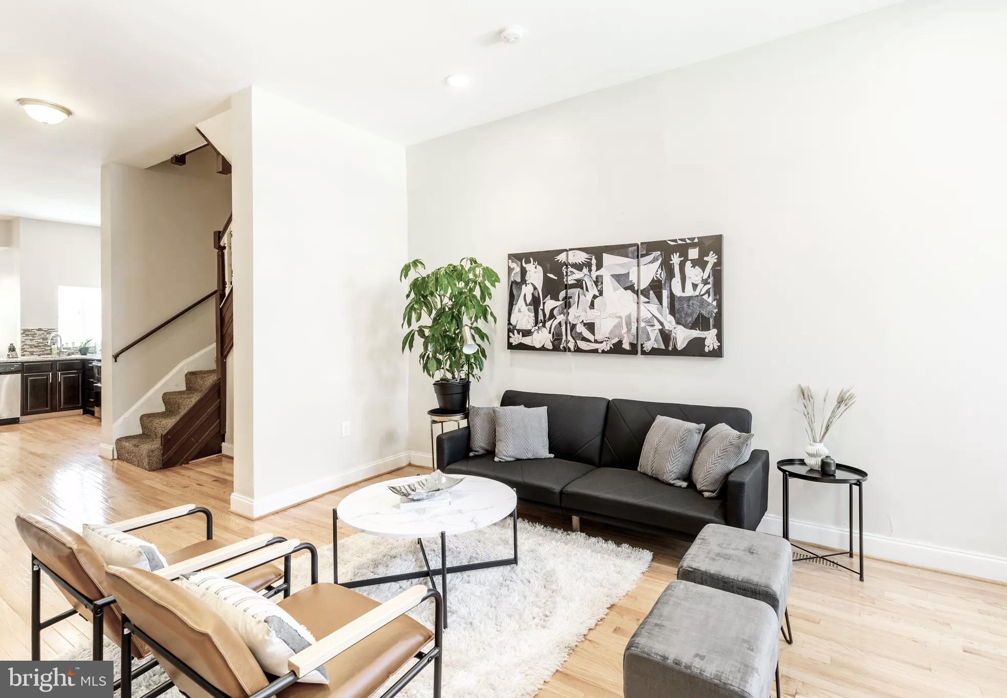 BARCLAY - Residential