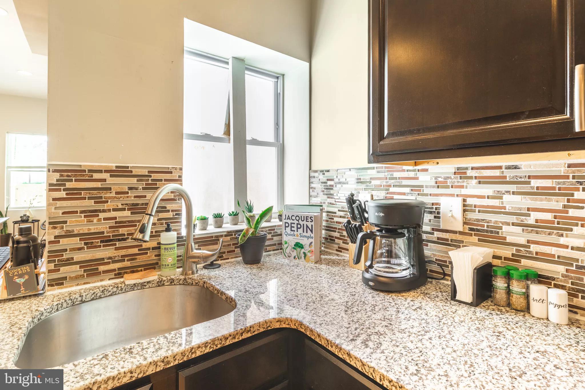 BARCLAY - Residential
