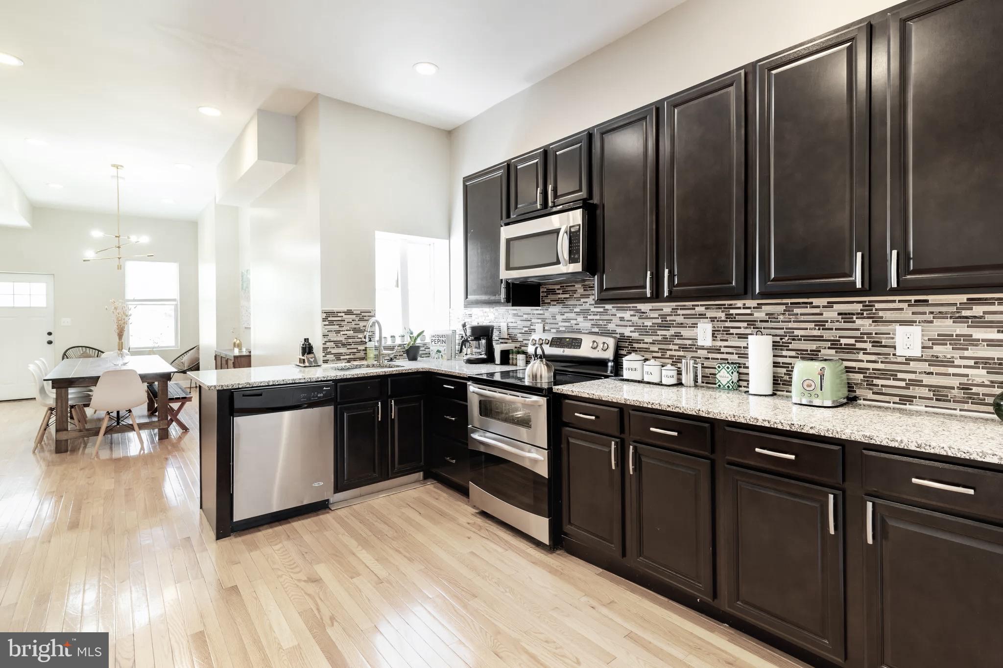 BARCLAY - Residential