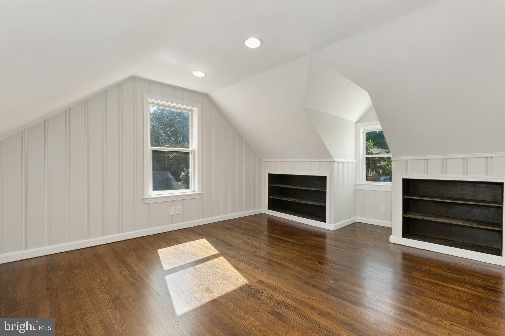 ROCKWOOD - Residential