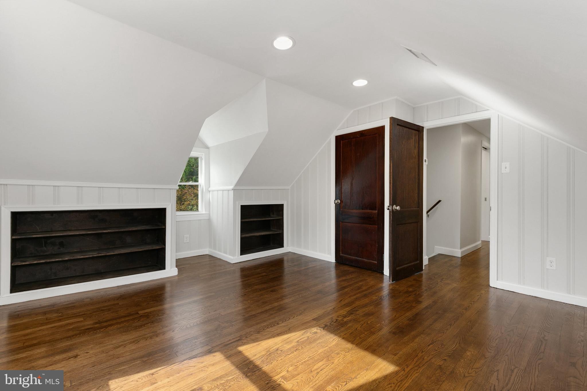 ROCKWOOD - Residential