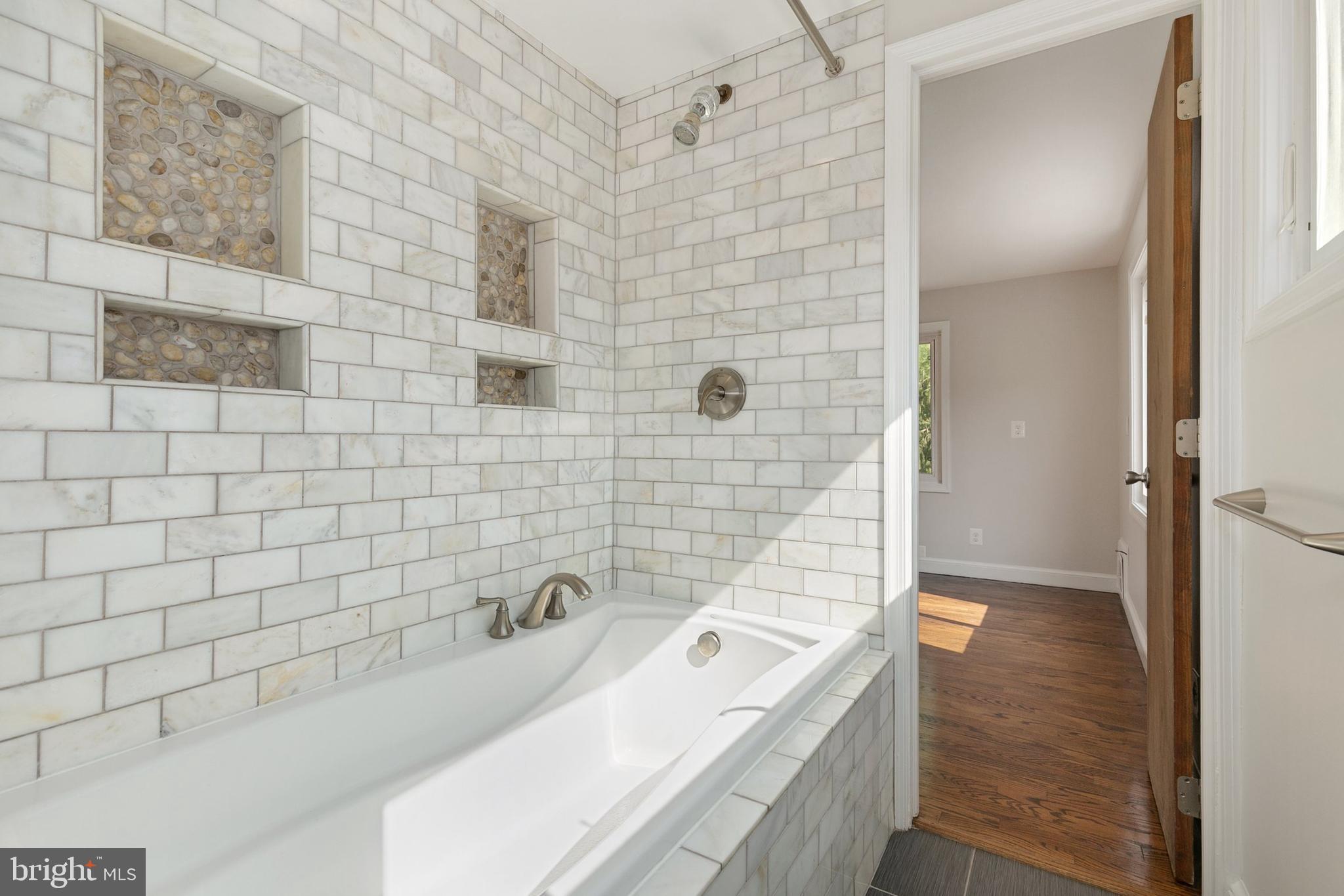 ROCKWOOD - Residential