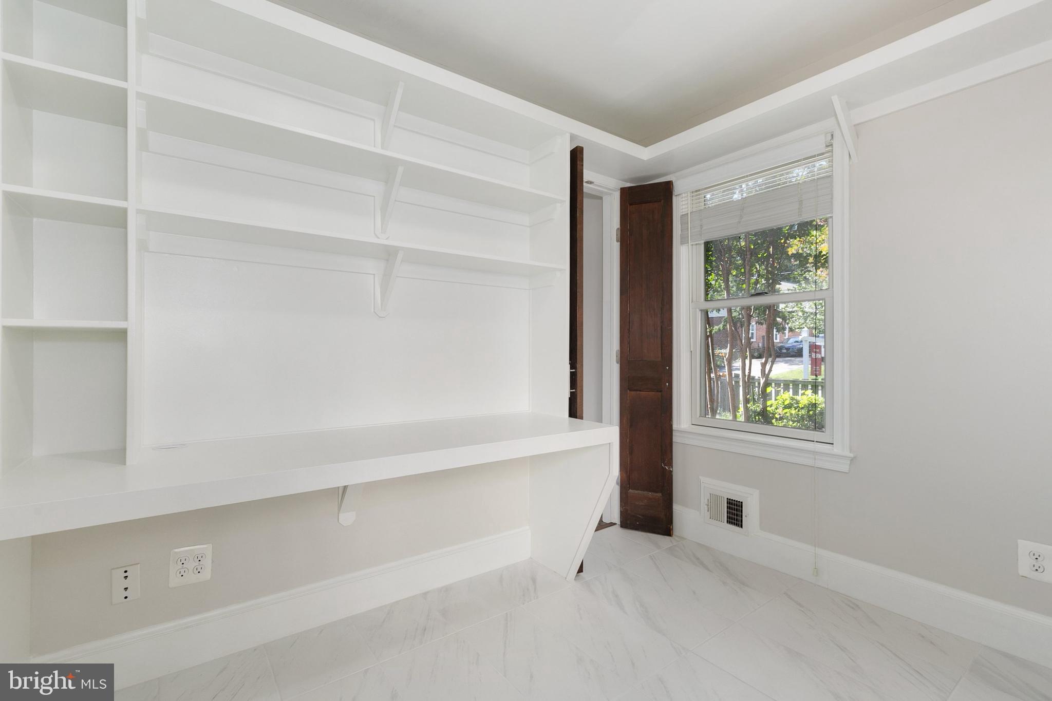 ROCKWOOD - Residential