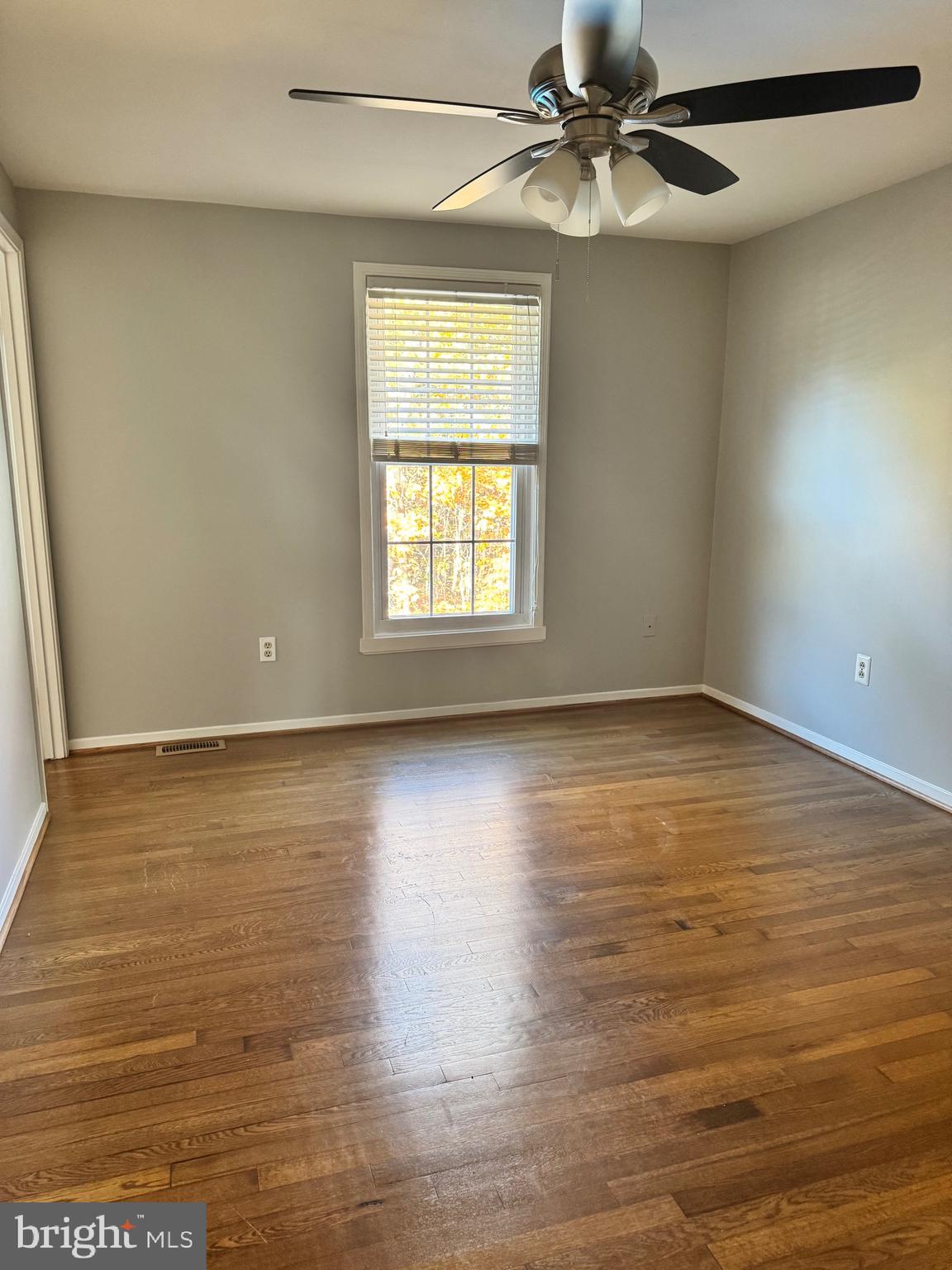 CANTERBURY VILLAGE - Residential Lease