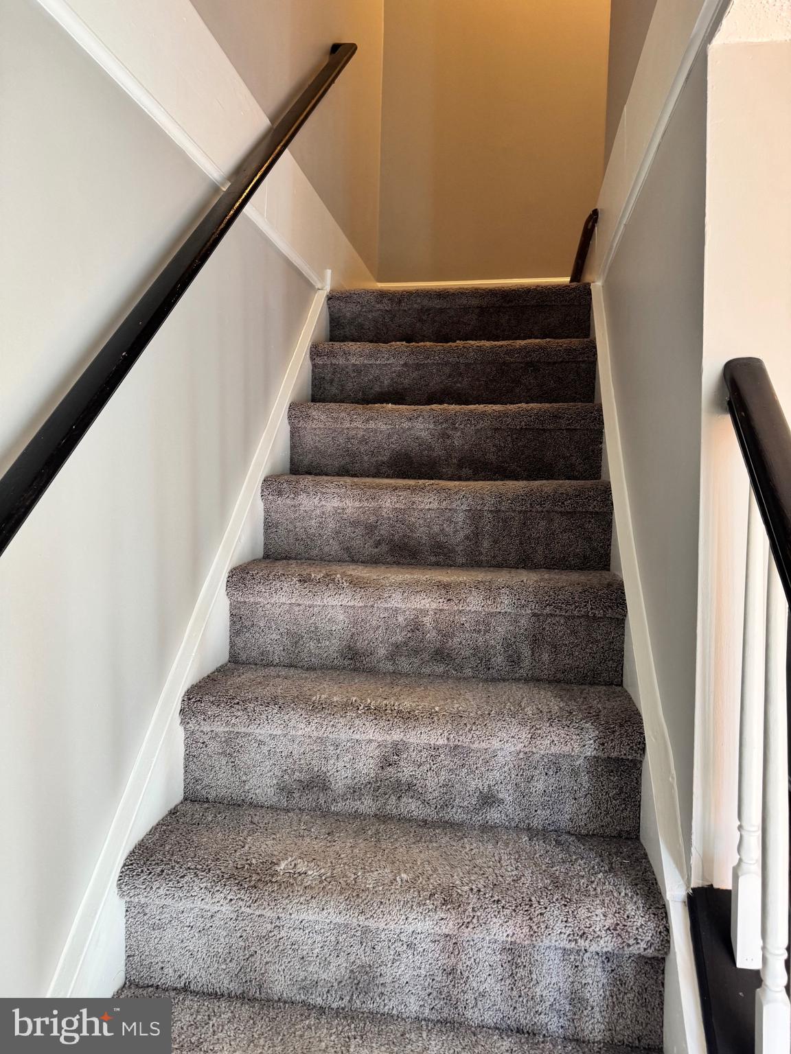 CANTERBURY VILLAGE - Residential Lease